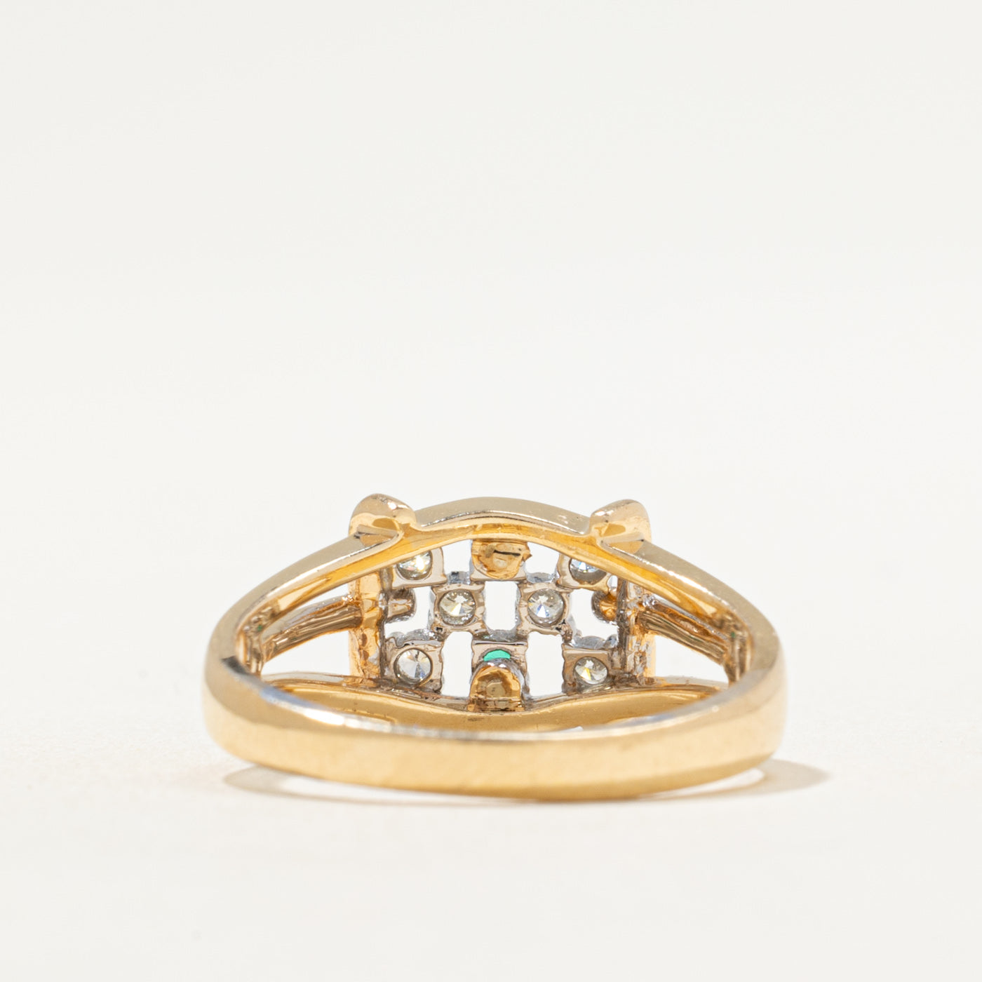 Bague en diamant et émeraude | 0,09 ct, 0,02 ct | Taille 6,5
