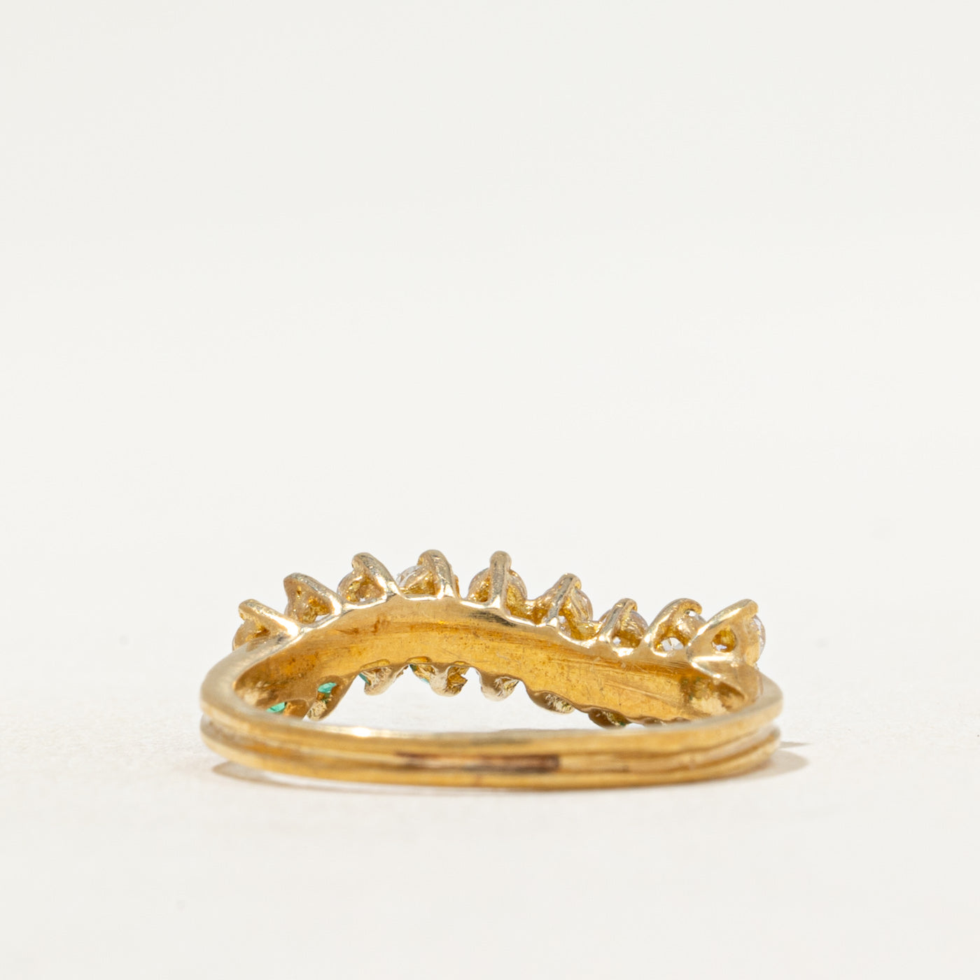 Diamond & Emerald Wave Ring | 0.20ctw, 0.14ctw | SZ 5