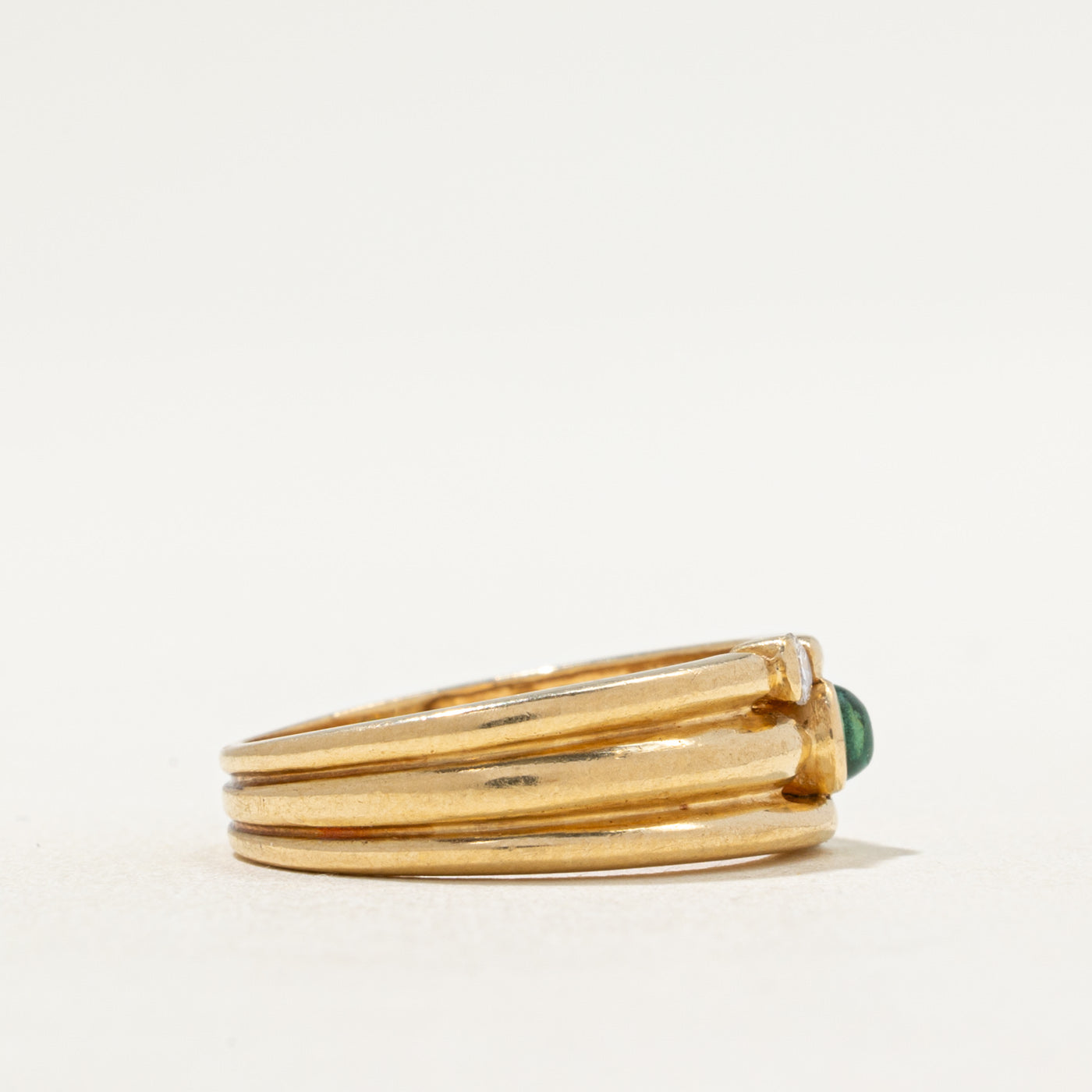 Semi Bezel Emerald & Diamond Grooved Ring | 0.28ct, 0.10ctw | SZ 5.25
