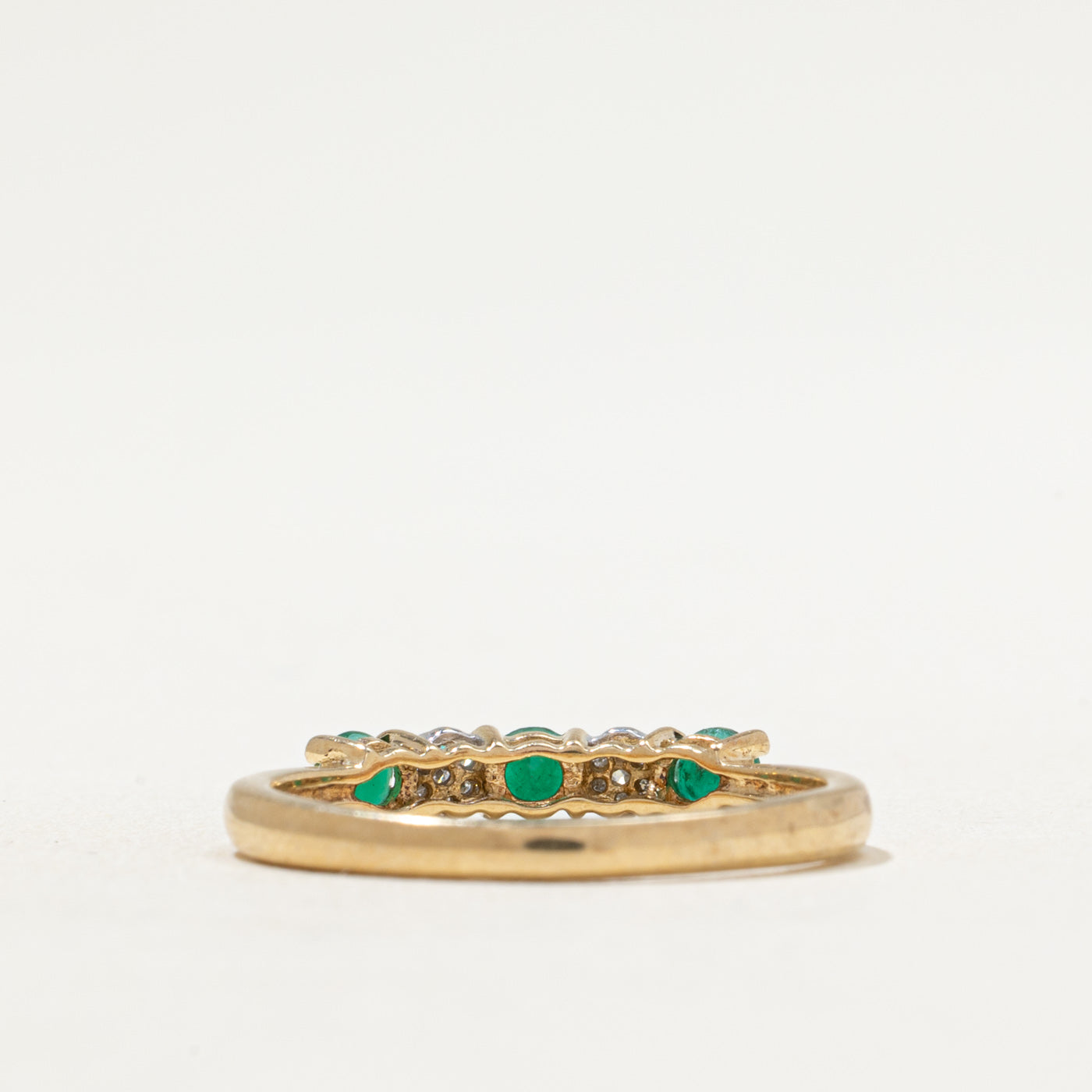 Emerald & Diamond Ring | 0.25ctw, 0.015ctw | SZ 7