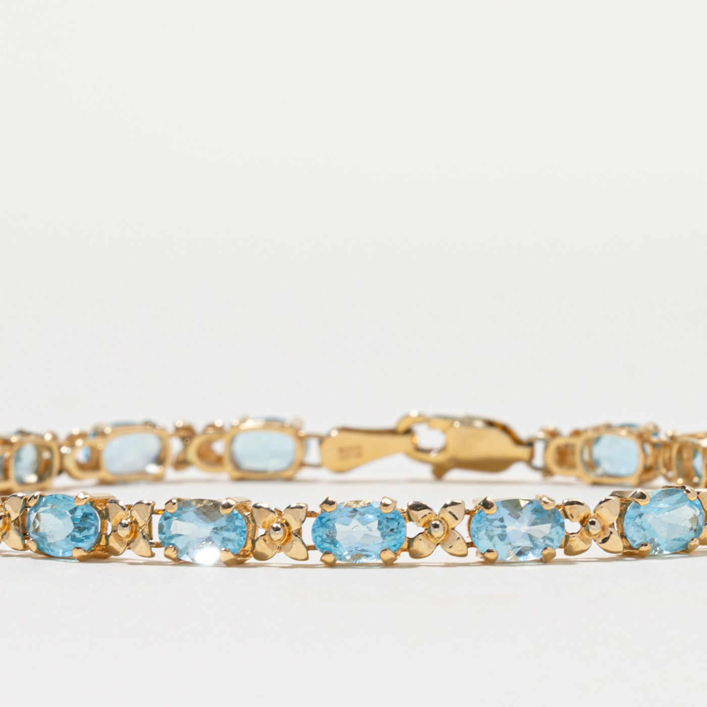 Bracelet en topaze bleue 14 carats | 7,65 ct | 17,8 cm