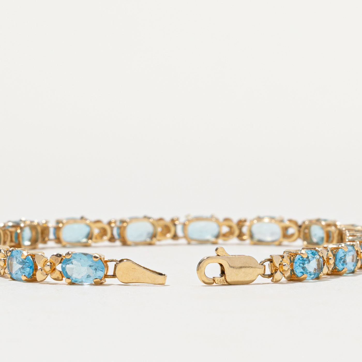 Bracelet en topaze bleue 14 carats | 7,65 ct | 17,8 cm
