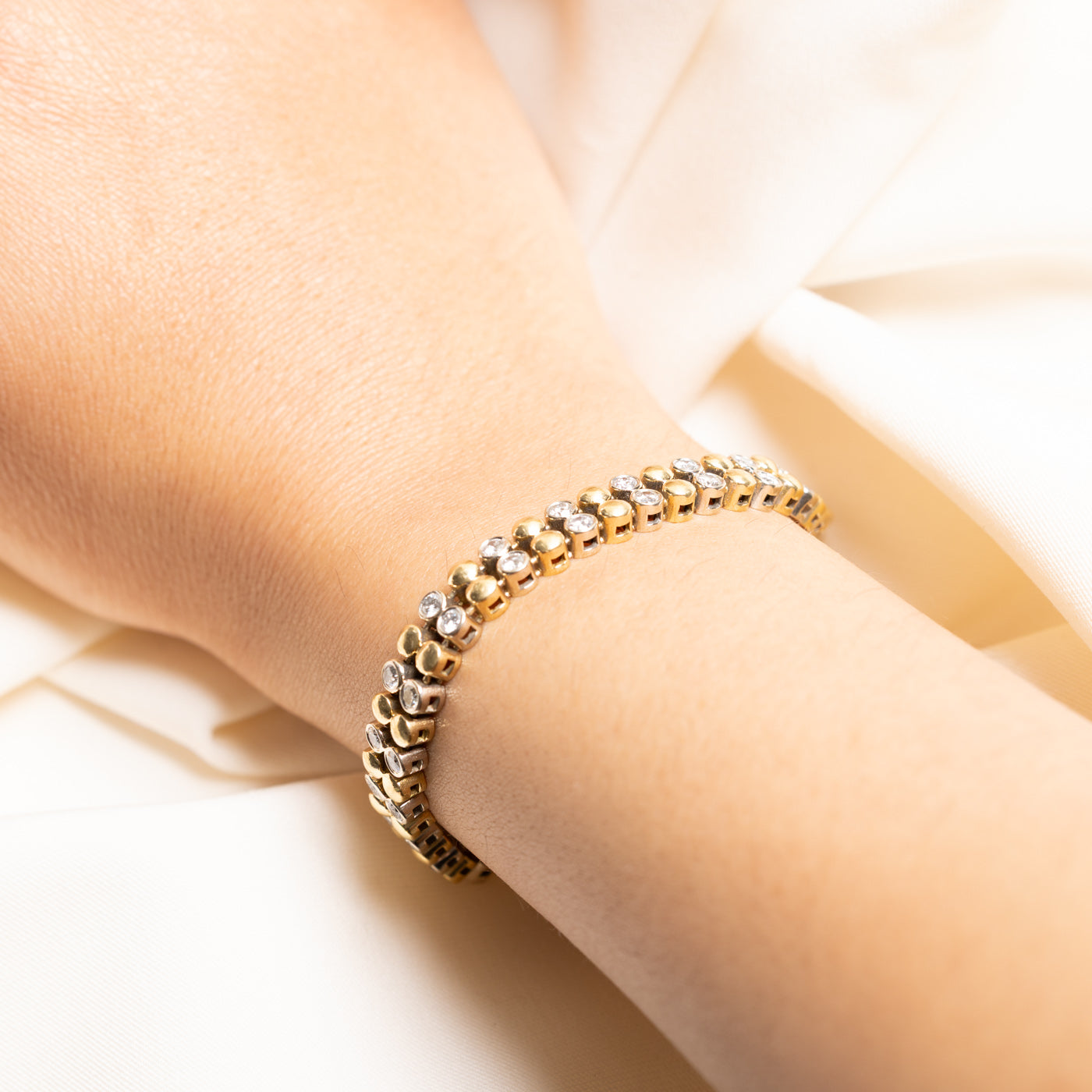 18k Multi Row Bezel Set Diamond Tennis Bracelet | 3.68ctw | 7.75"