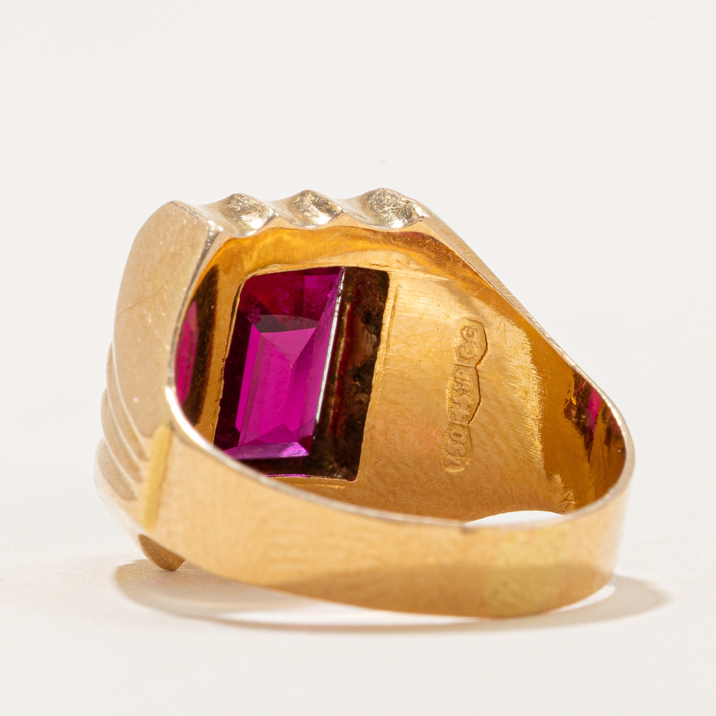 Vintage Italian Synthetic Ruby Grooved Cocktail Ring | 5.00ct | SZ 5.75