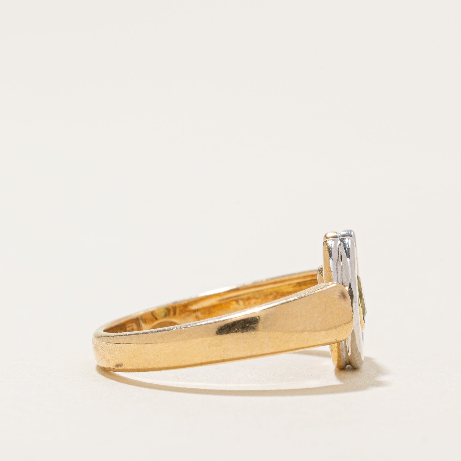 Reversible Two Tone Gold Horseshoe Peridot Ring | 0.20ct | SZ 3.5