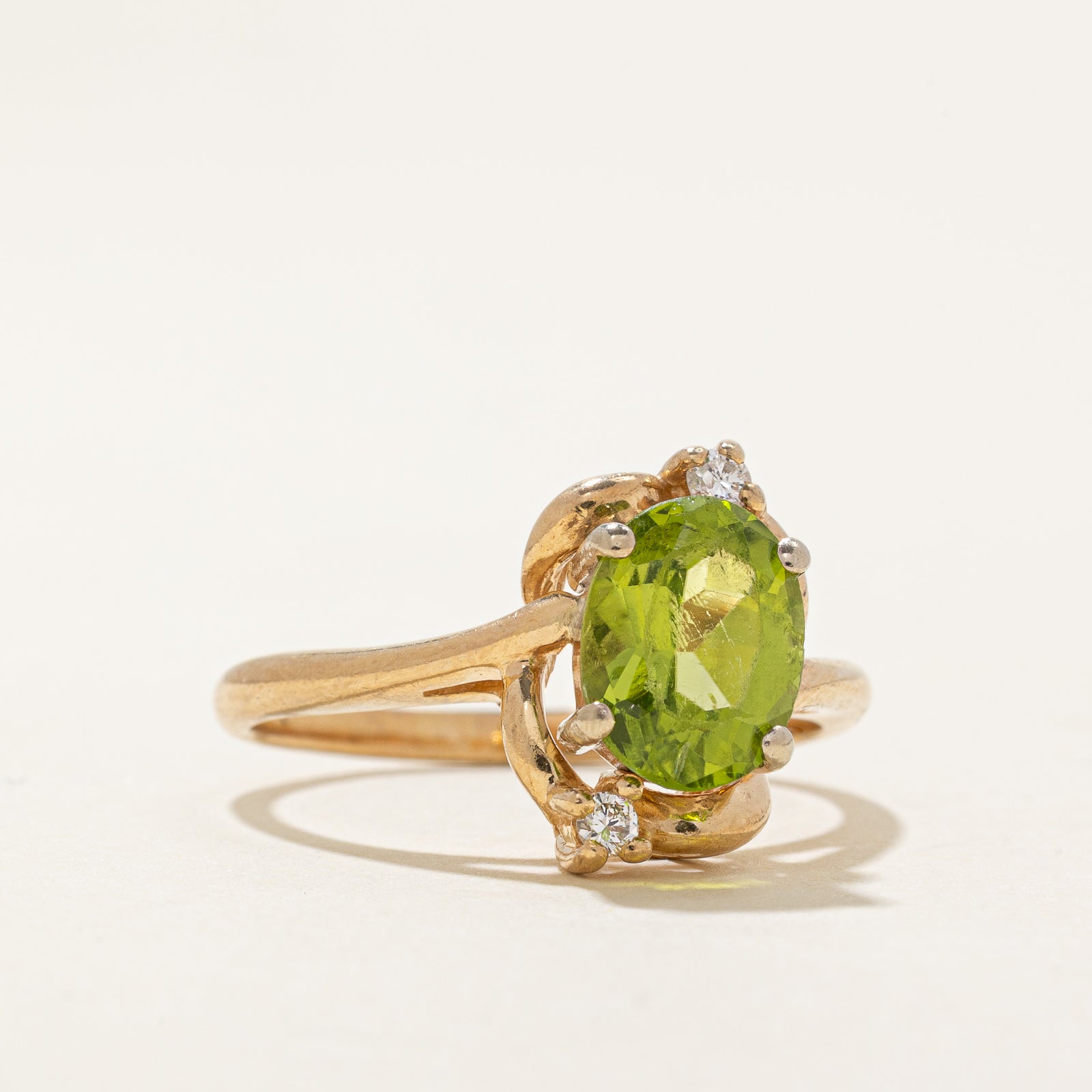 Peridot & Diamond Ring | 1.76ct, 0.06ctw | SZ 7