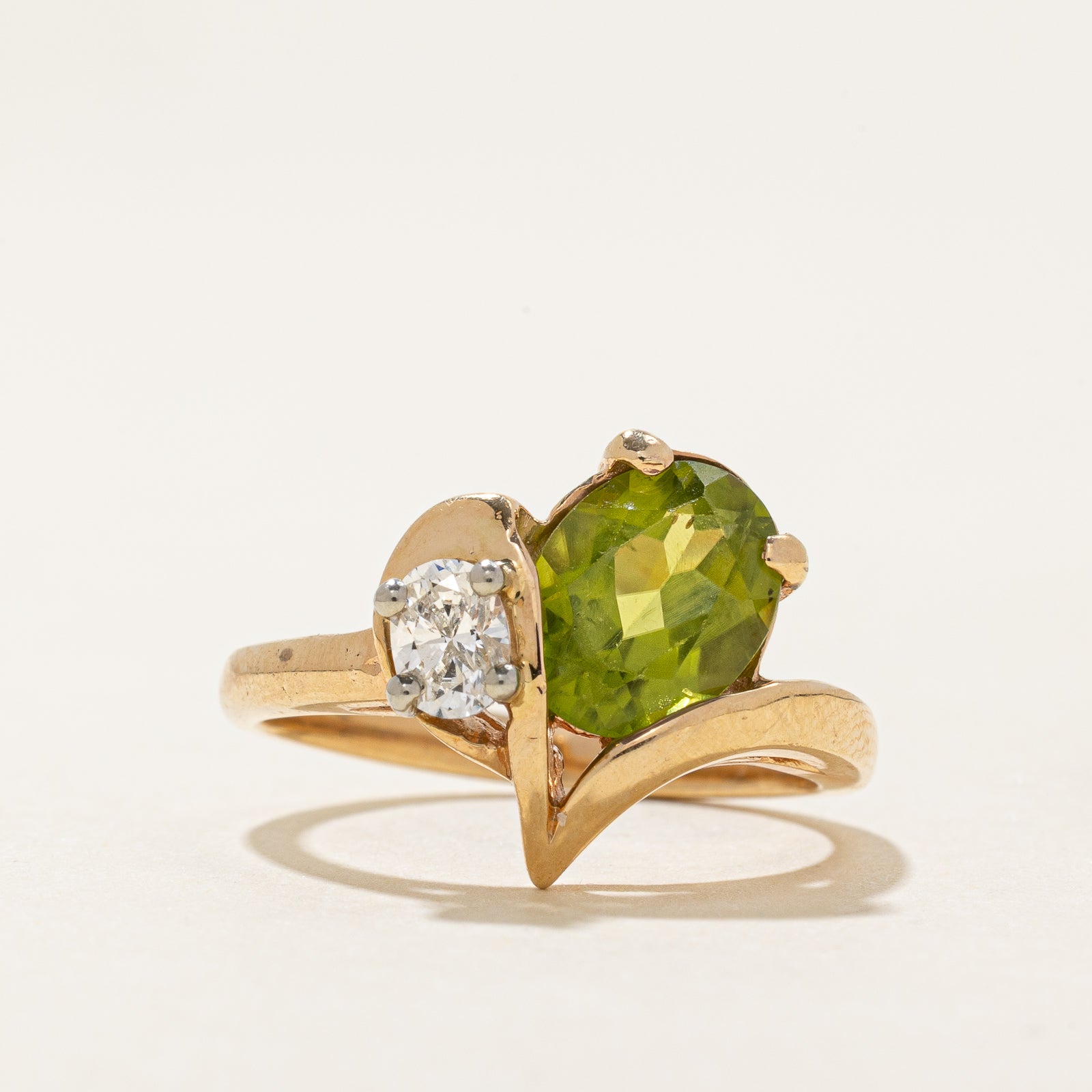 Peridot & Diamond Chevron Ring | 1.76ct, 0.27ct | SZ 6.75