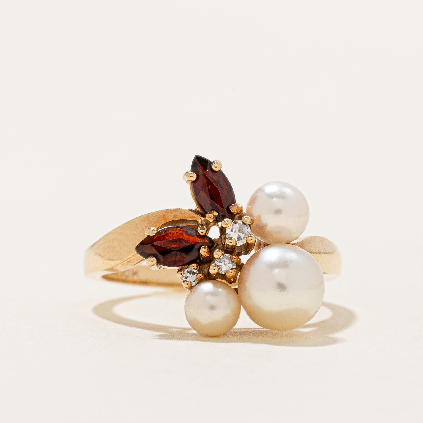 Pearl, Garnet & Diamond Ring | 0.35ctw, 0.05ctw | SZ 7.5