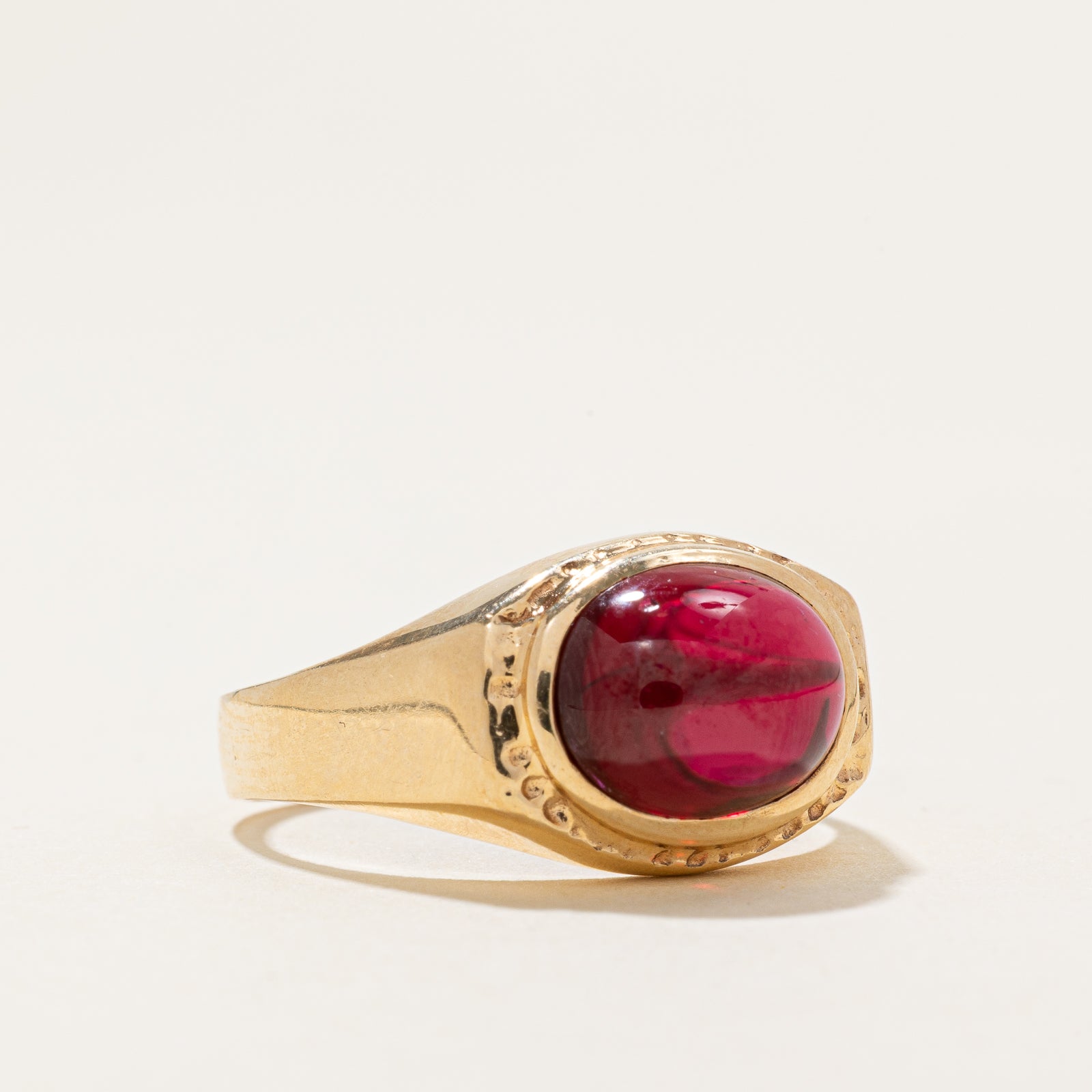 East West Oval Cabochon Synthetic Ruby Ring | 4.00ct | SZ 7.5