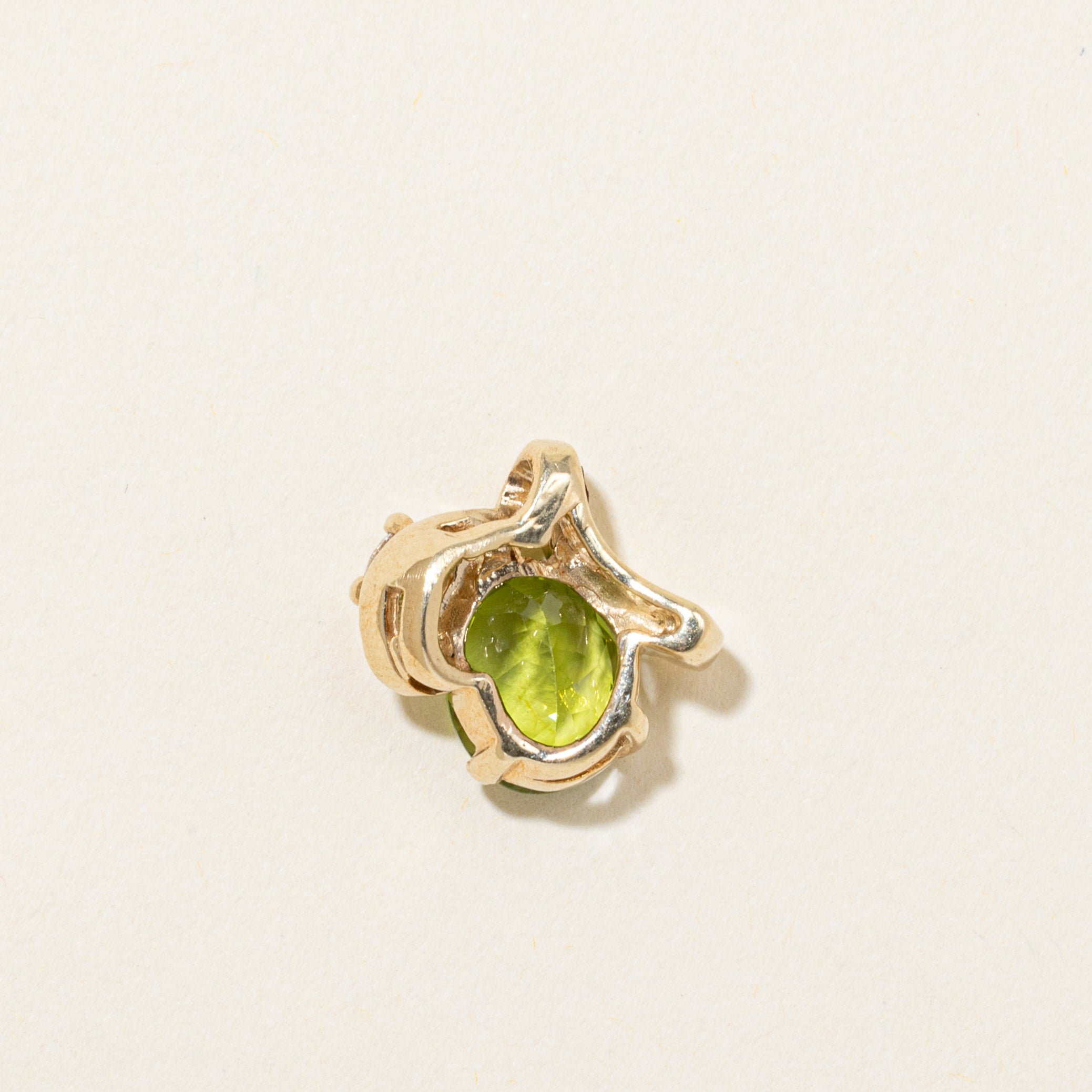 Peridot & Diamond Pendant | 2.00ct, 0.25ct