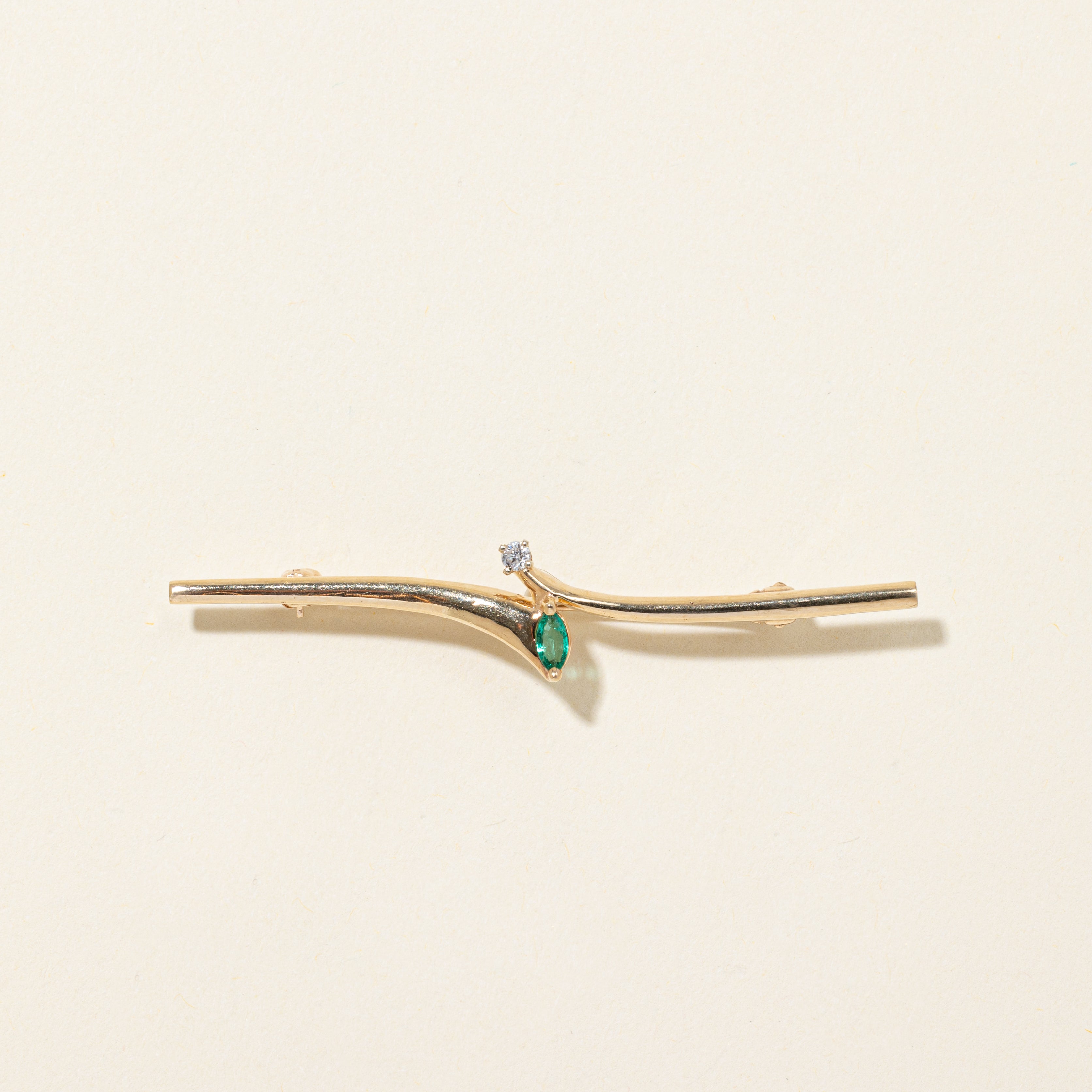Emerald & Diamond Bypass Brooch | 0.06ct, 0.03ct