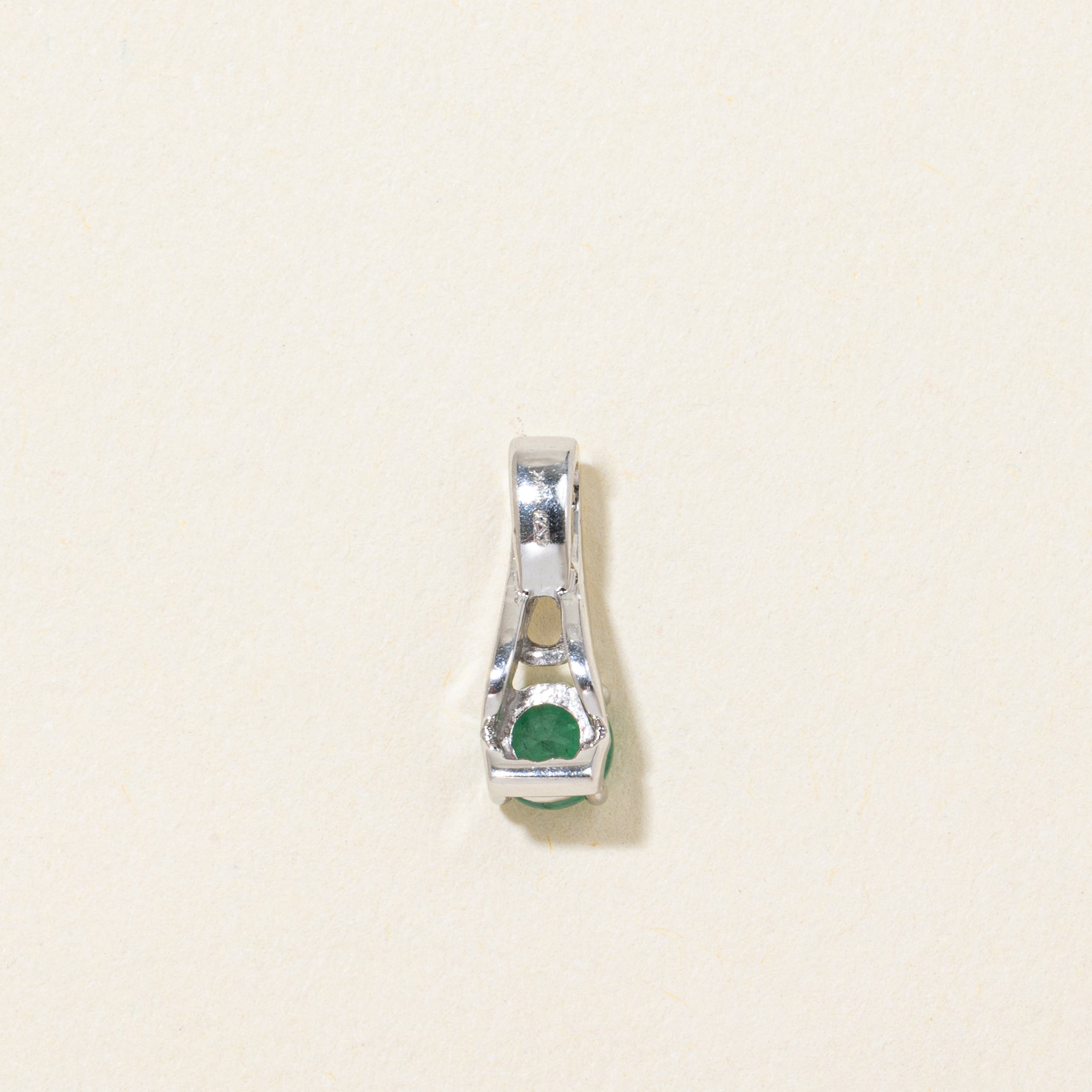 Round Cut Emerald Pendant | 0.27ct