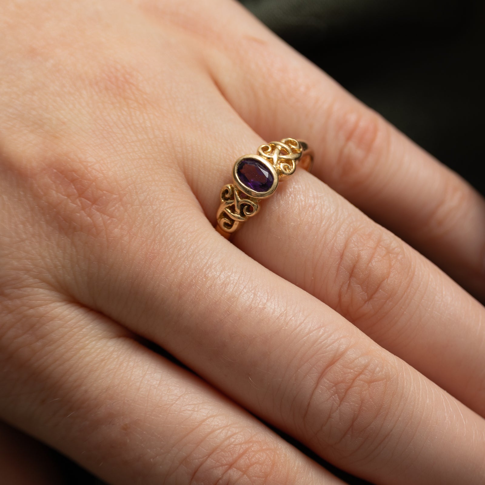 Bague en améthyste sertie clos | 0,36 ct | Taille 8,25
