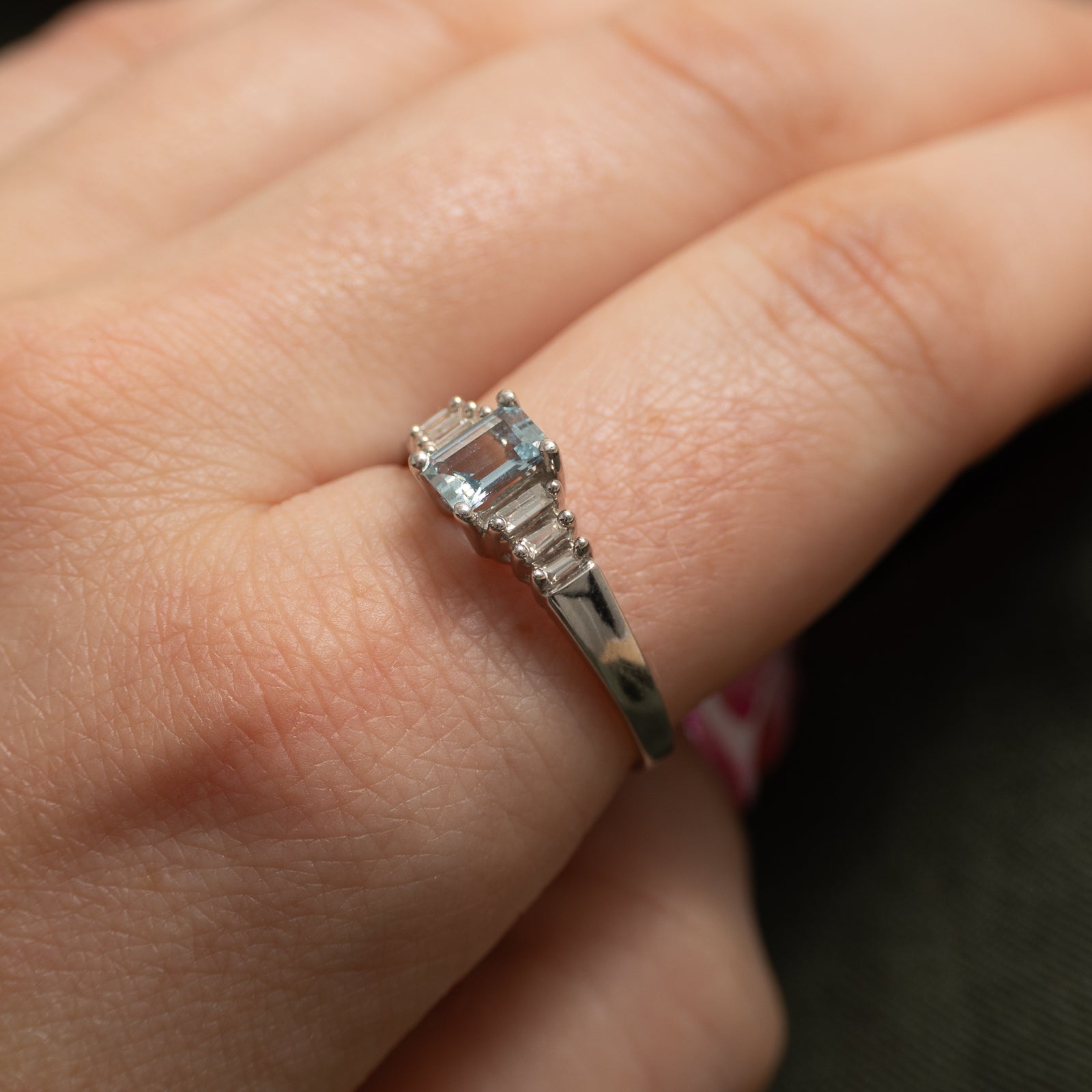 Aquamarine & Diamond Ring | 0.50ct, 0.06ctw | SZ 9.75