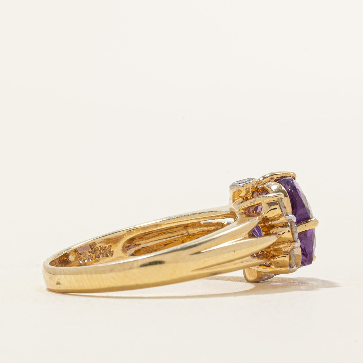 Modified Cushion Cut Amethyst & Diamond Ring | 3.00ct, 0.24ctw | SZ 8
