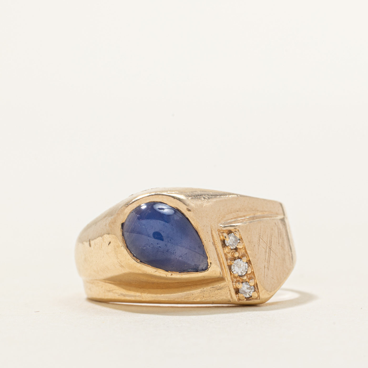 Synthetic Star Sapphire & Diamond Cocktail Ring | 1.25ct, 0.03ctw | SZ 7.75