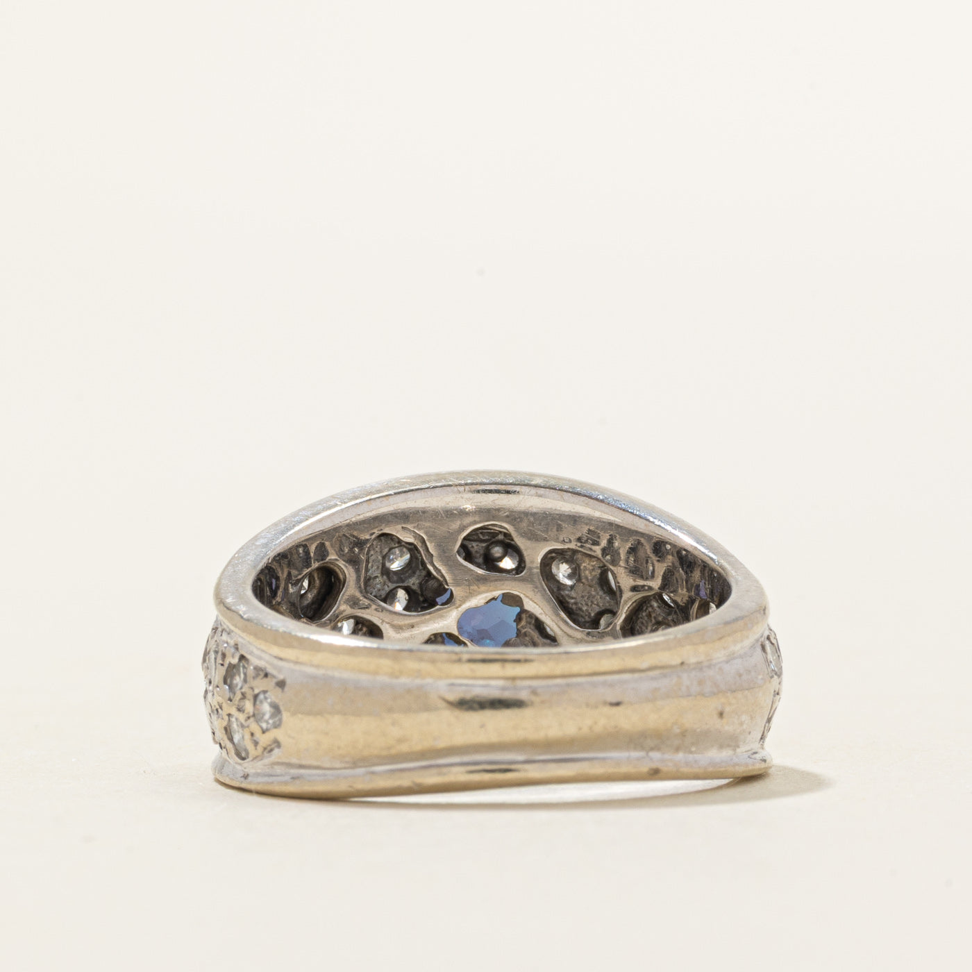 Pave Set Diamond & Synthetic Colour Changing Sapphire Ring | 0.90ctw, 0.45ct | SZ 5.5