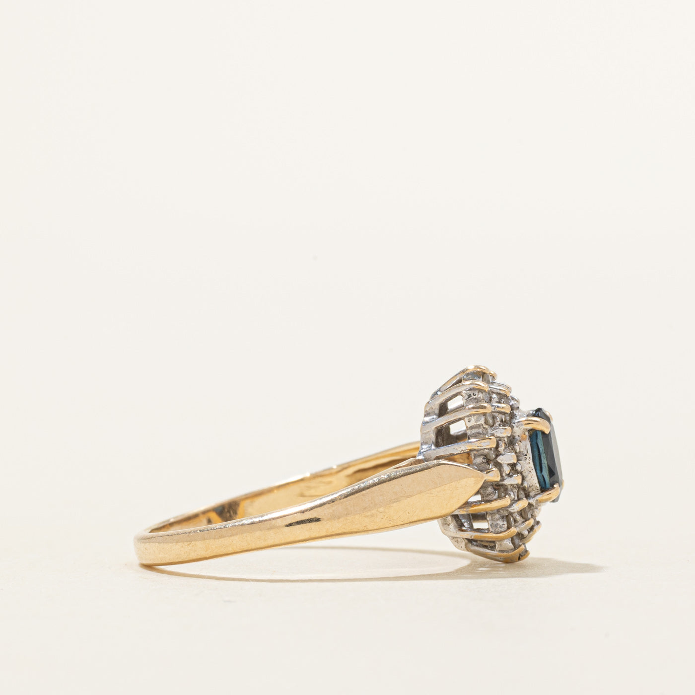 Sapphire & Diamond Halo Petal Ring | 0.28ct, 0.16ctw | SZ 6.5