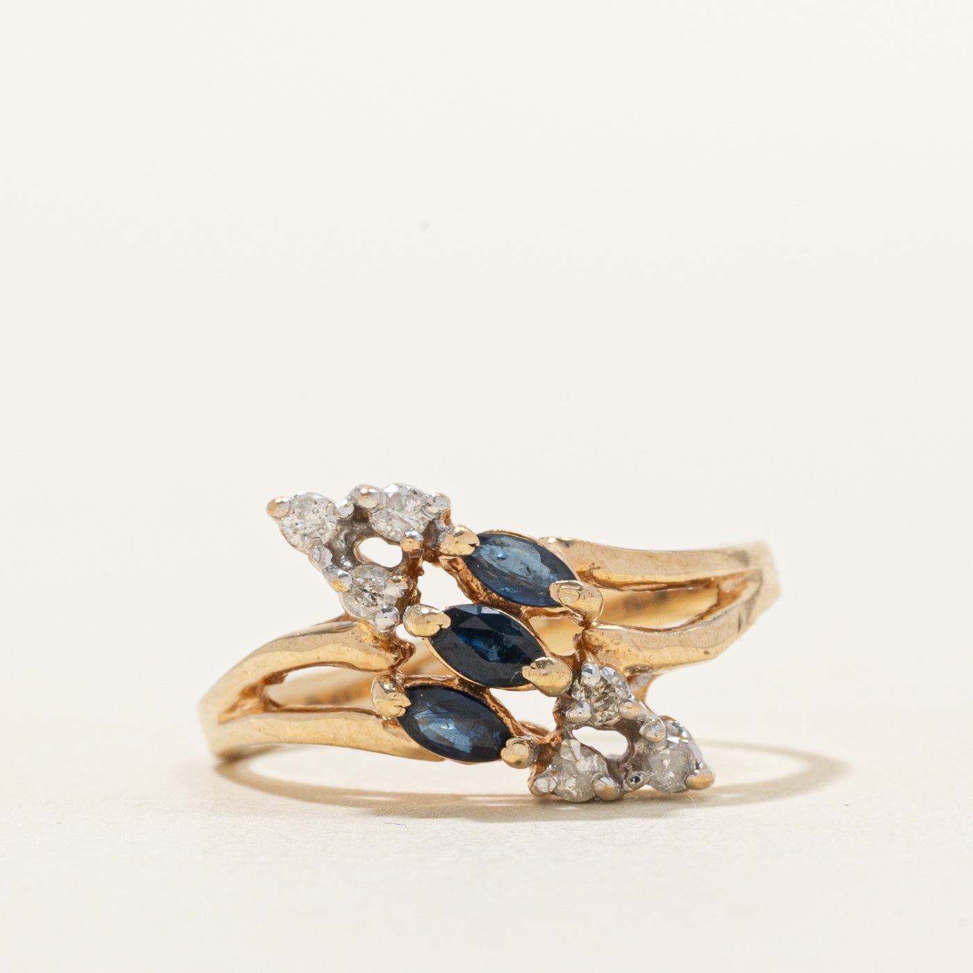 Diagonal Sapphire & Diamond Openwork Ring | 0.20ctw, 0.10ctw | SZ 5.75