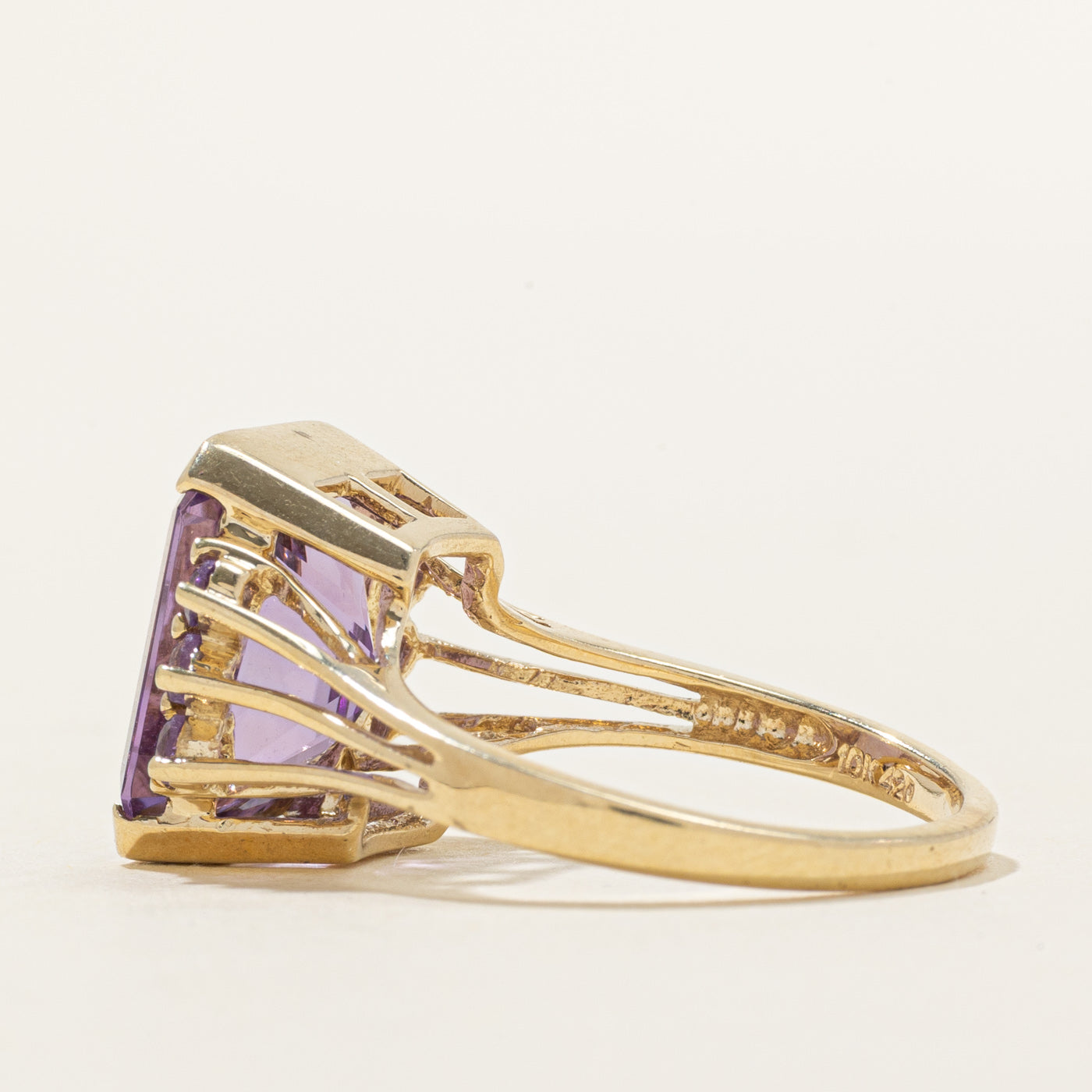 Bague ouverte en améthyste sertie semi-clos | 6,00 ct | Taille 7