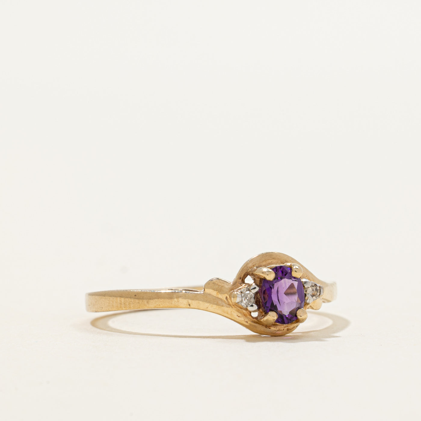 Round Cut Amethyst & Diamond Petite Ring | 0.25ct, 0.02ctw | SZ 10