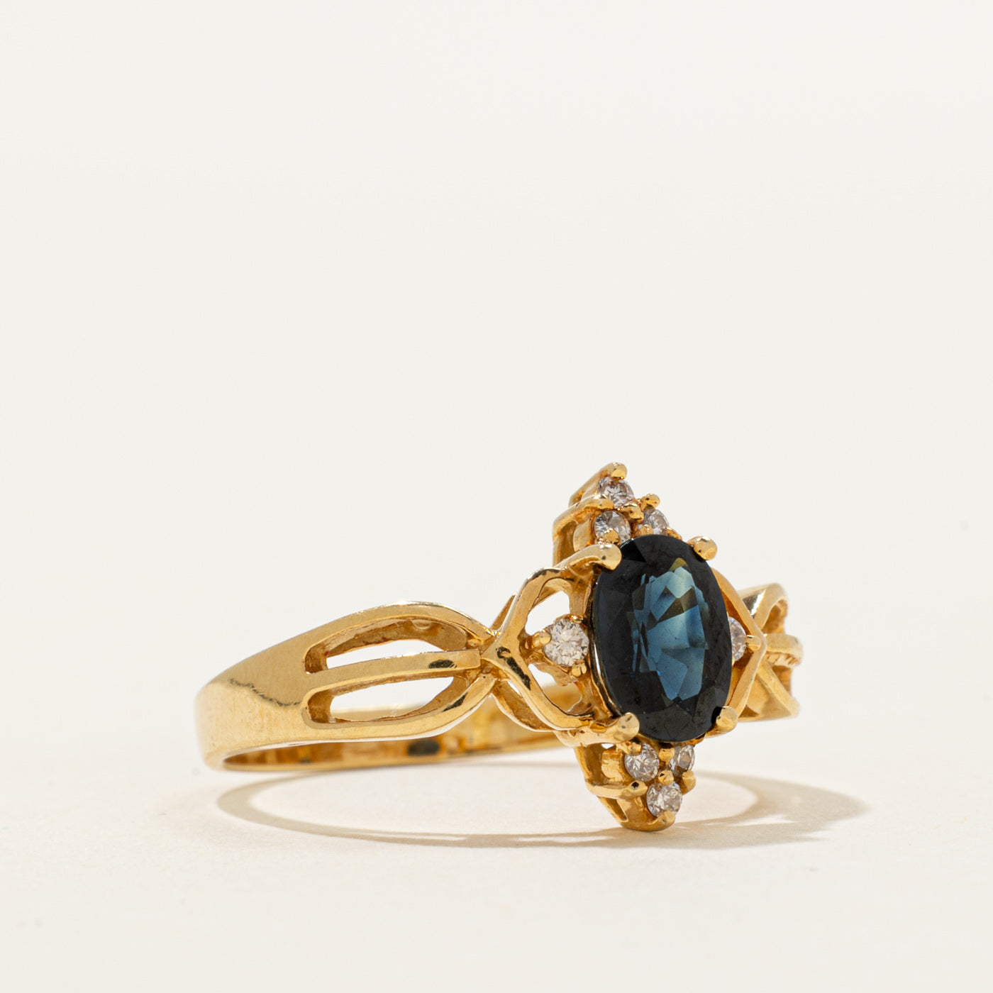 18k Yellow Gold Sapphire & Diamond Openwork Ring | 0.96ct, 0.08ctw | SZ 7.25