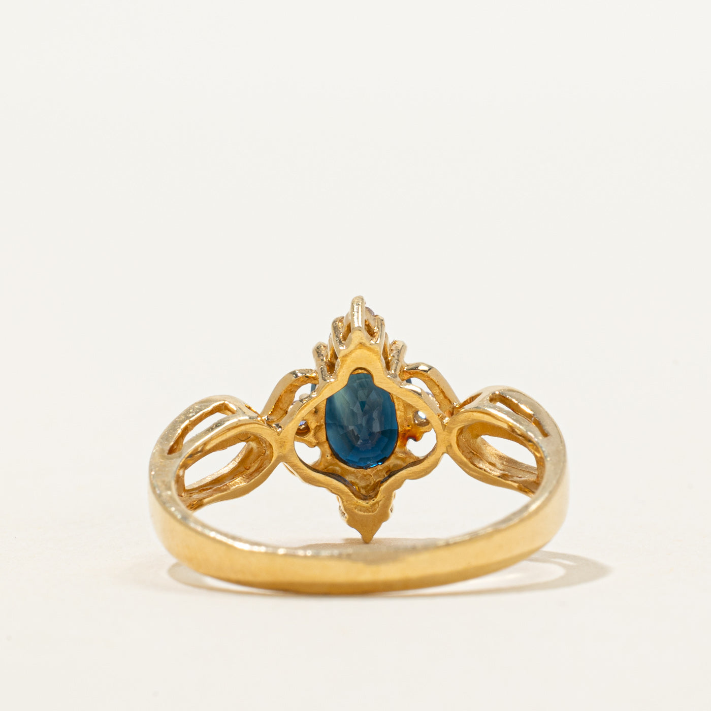 18k Yellow Gold Sapphire & Diamond Openwork Ring | 0.96ct, 0.08ctw | SZ 7.25