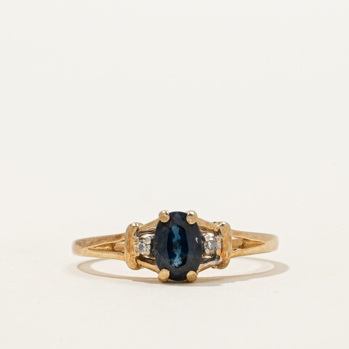 Oval Cut Sapphire & Diamond Tapered Ring | 0.62ct, 0.02ctw | SZ 5.25