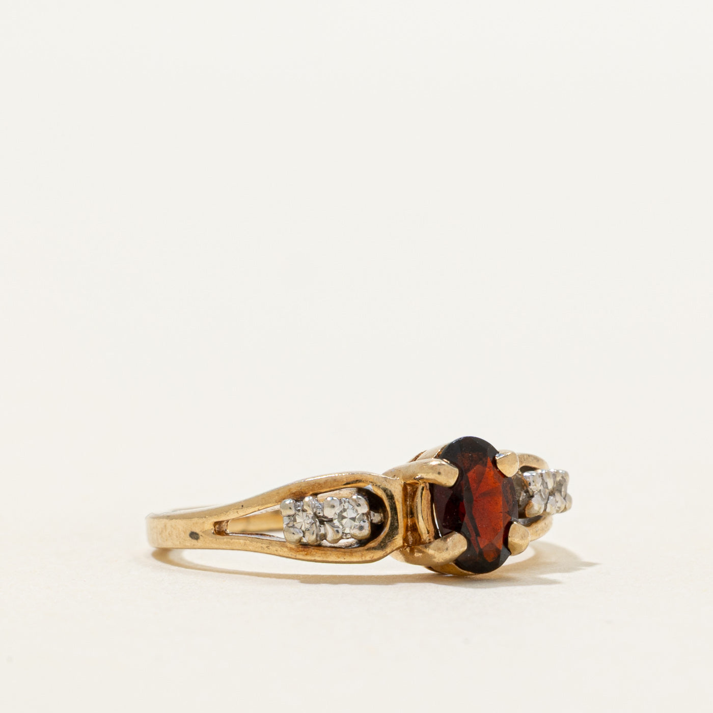 Basket Set Garnet & Diamond Ring | 0.50ct, 0.04ctw | SZ 5.5