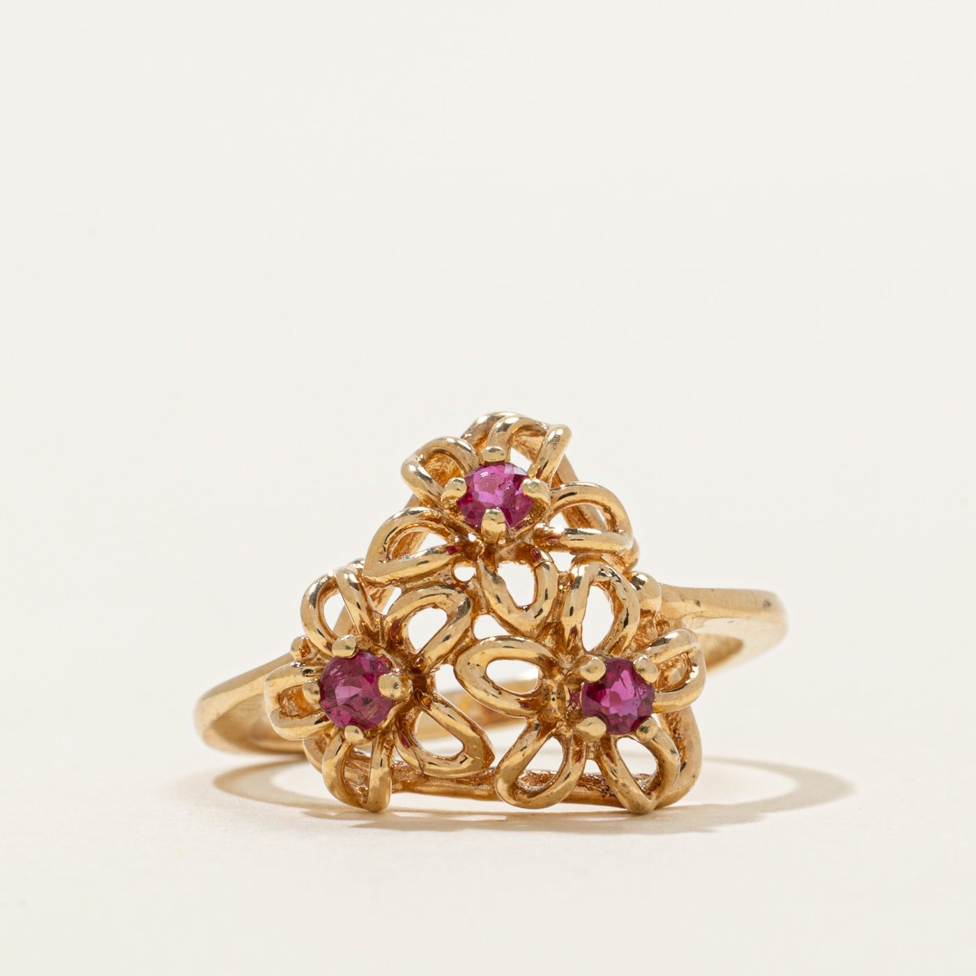 Scattered Ruby Openwork Flower Ring | 0.15ctw | SZ 6