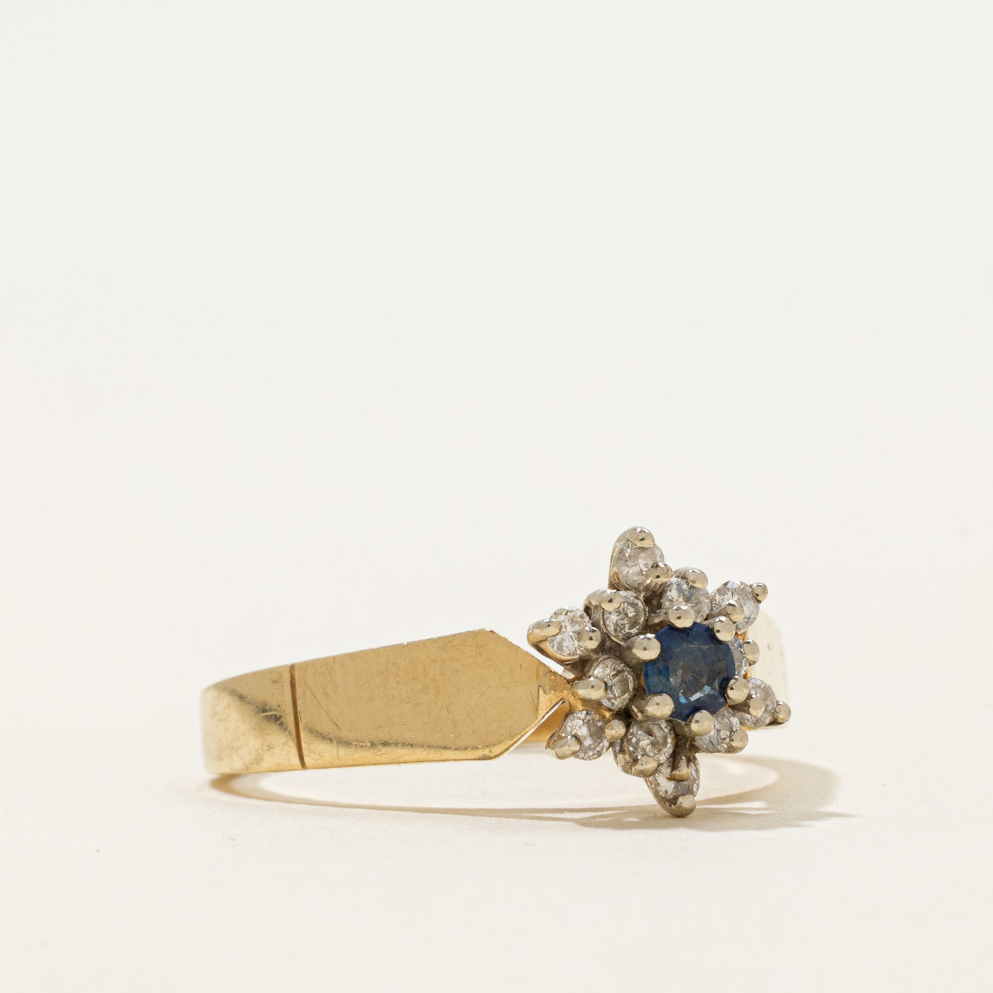 Sapphire & Diamond Petal Cluster Ring | 0.14ct, 0.18ctw | SZ 8
