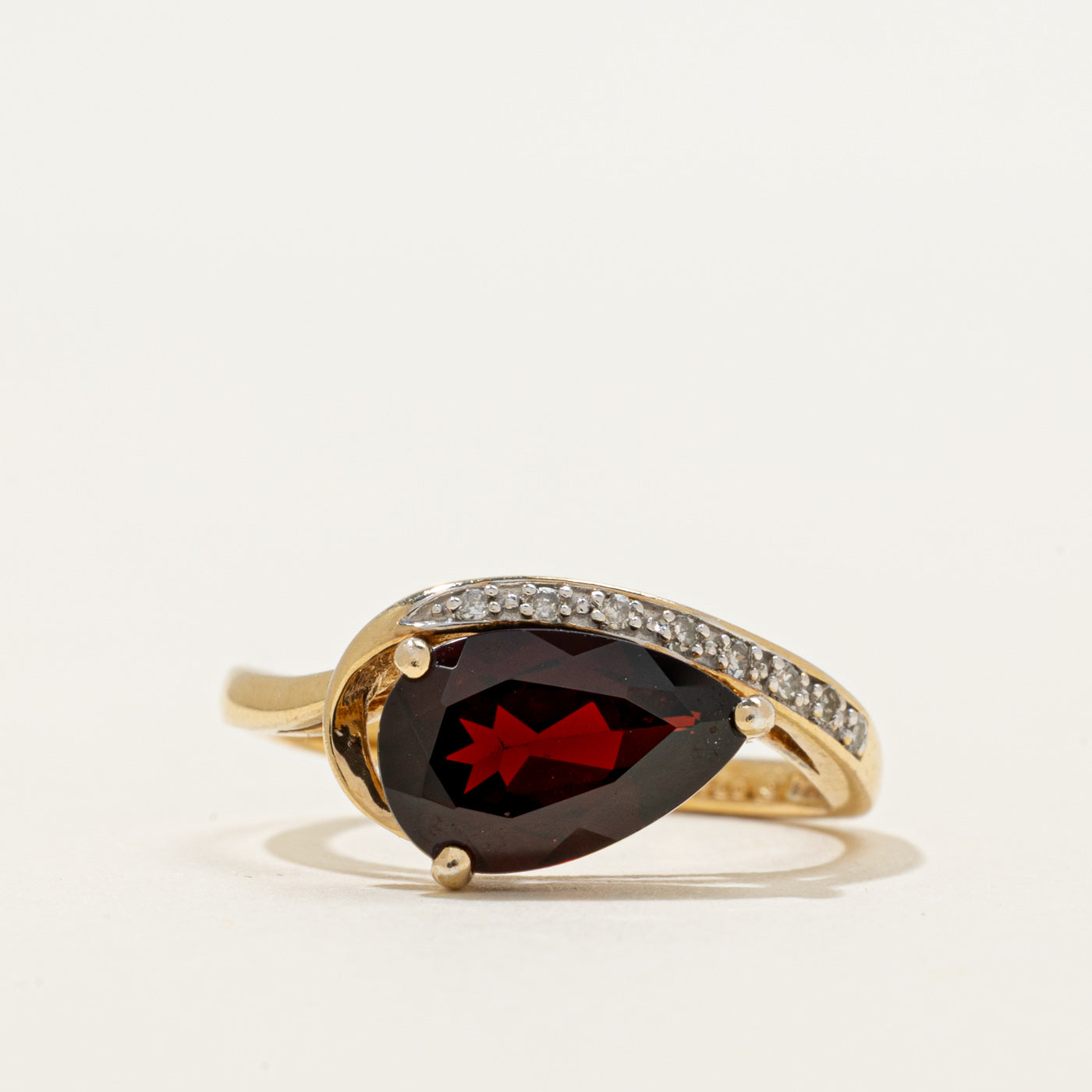 East West Pear Cut Garnet & Diamond Ring | 2.50ct, 0.08ctw | SZ 7