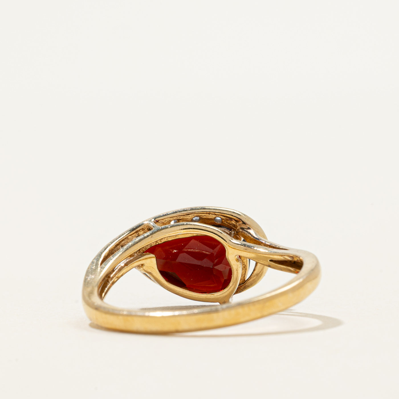 East West Pear Cut Garnet & Diamond Ring | 2.50ct, 0.08ctw | SZ 7