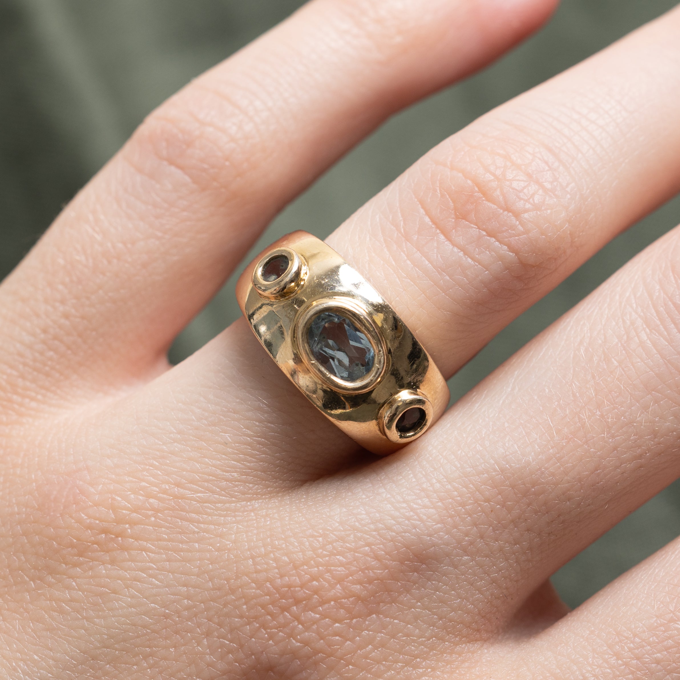 Three Stone Bezel Set Topaz Chunky Ring | 1.00ctw | SZ 6