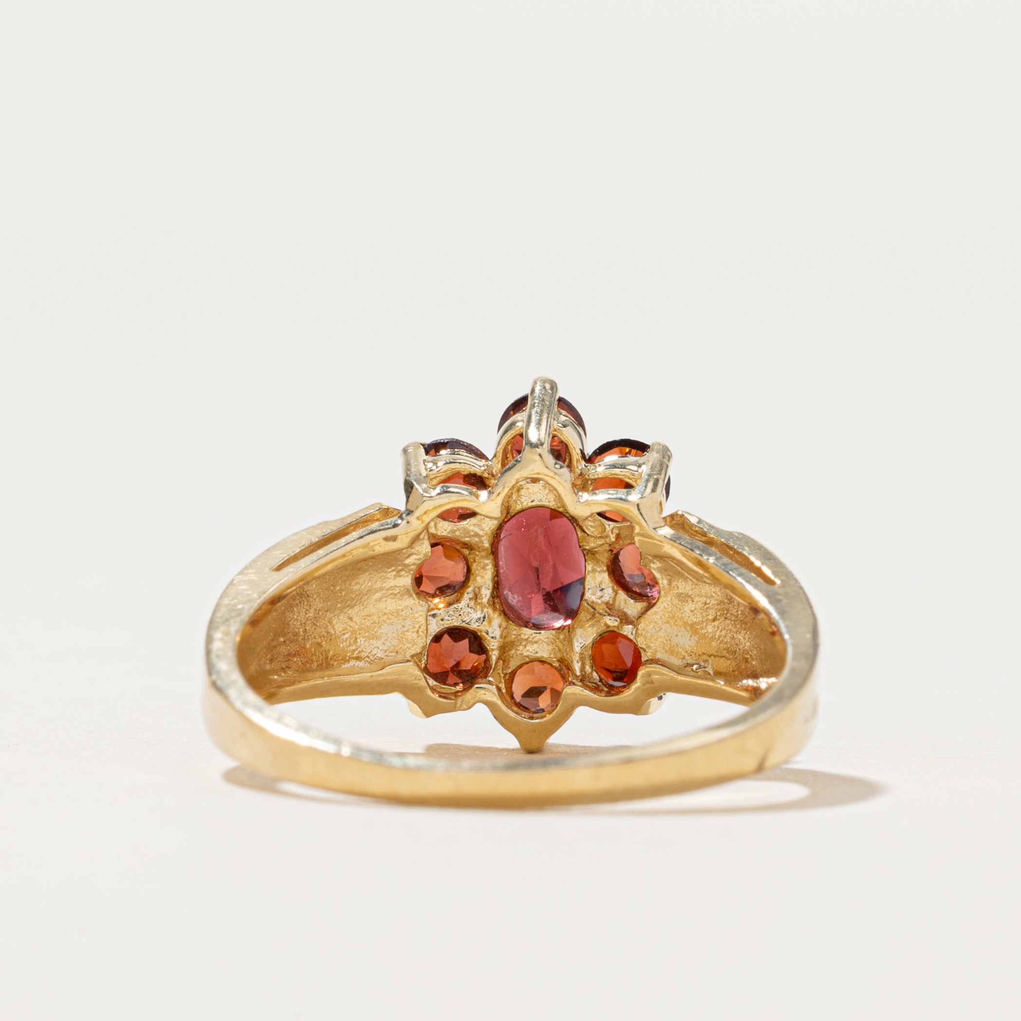 Garnet Petal Ring | 1.20ctw | SZ 6.75