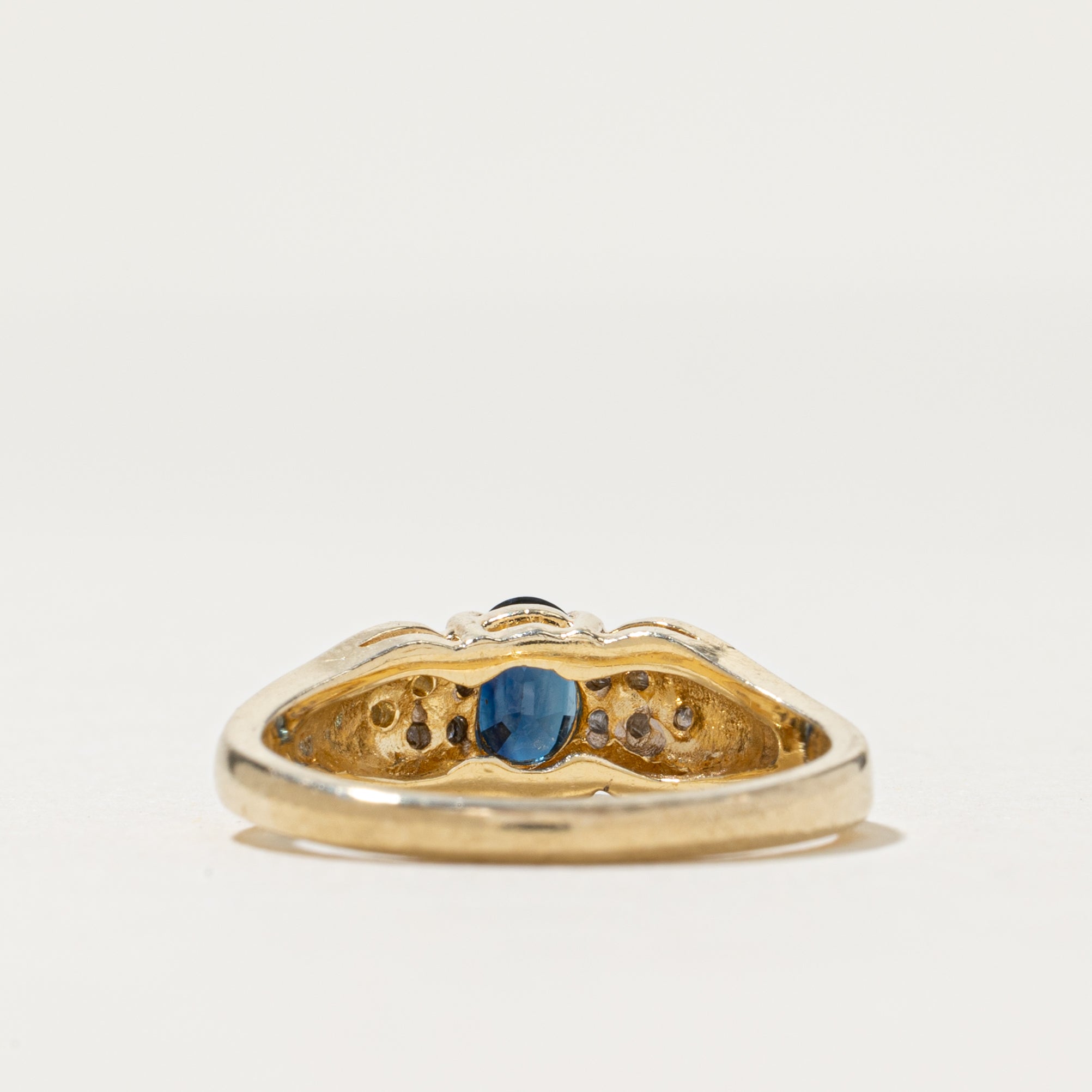 Oval Cut Sapphire & Diamond Ring | 0.50ct, 0.06ctw | SZ 6.25