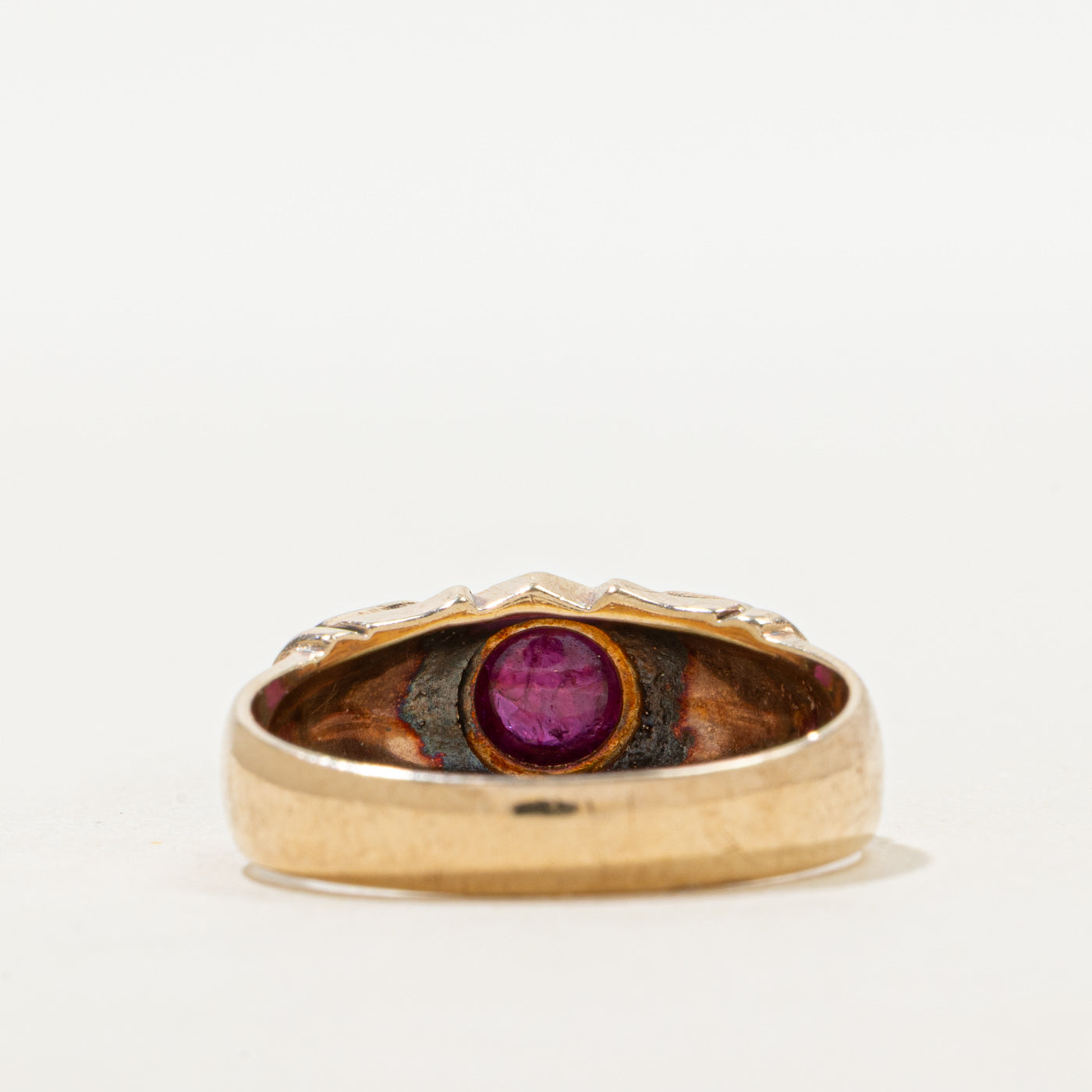 Bezel Set Cabochon Ruby Grooved Ring | 1.24ct | SZ 10