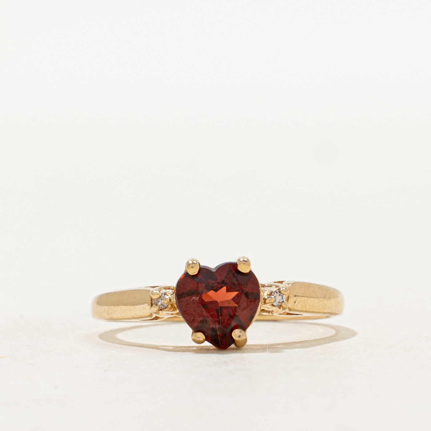 Garnet & Diamond Heart Ring | 0.90ct, 0.02ctw | SZ 6
