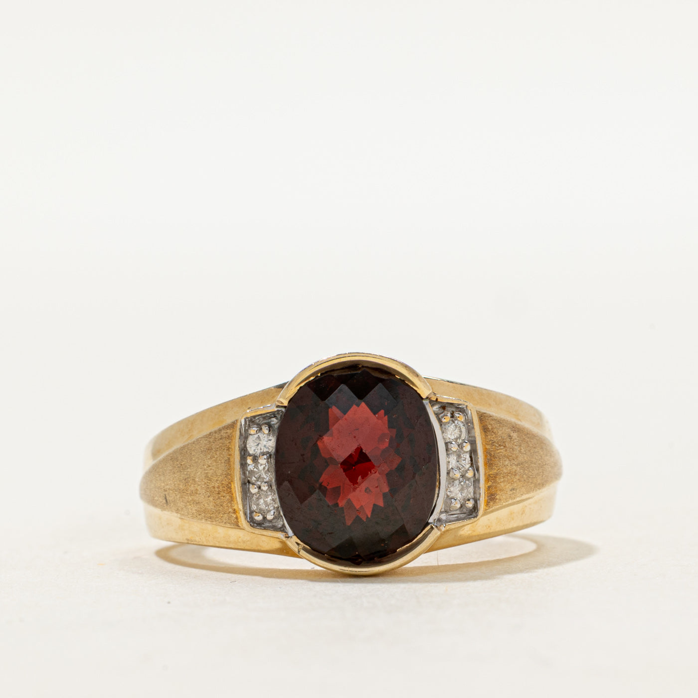 Garnet & Diamond Textured Cocktail Ring | 4.00ct, 0.09ctw | SZ 10.25