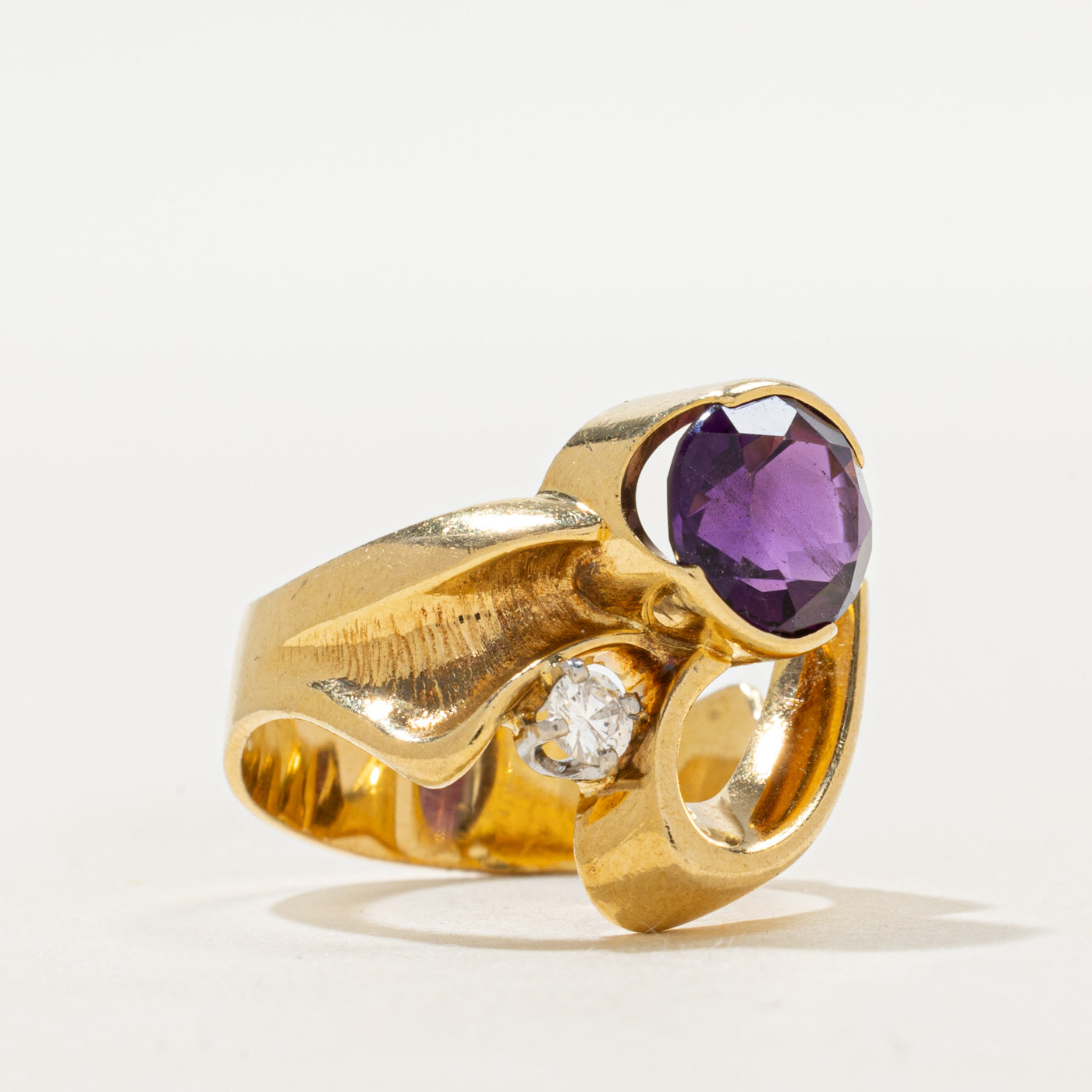 18k Bezel Set Amethyst & Diamond Cocktail Ring | 1.80ct, 0.10ct | SZ 6.5