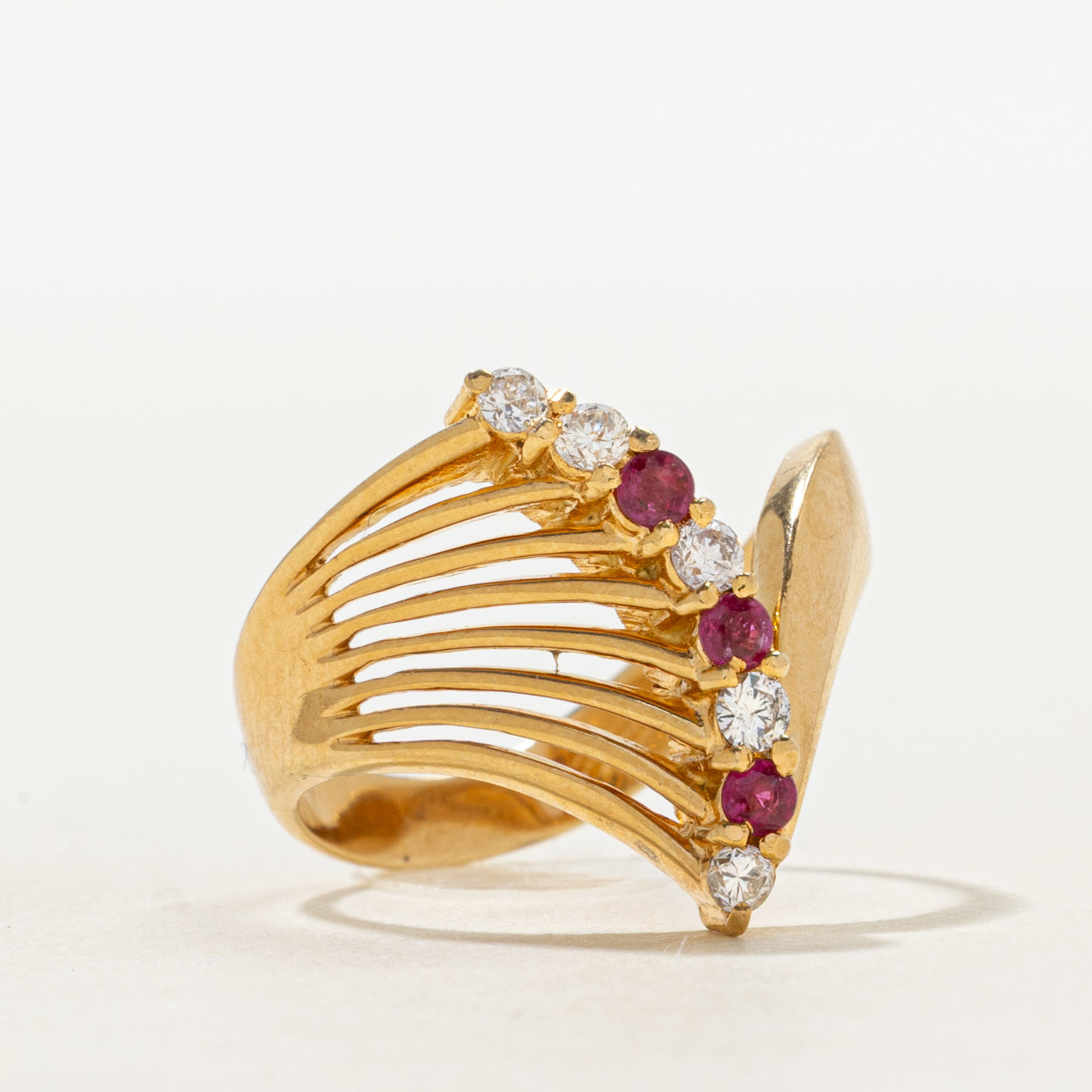 18k Ruby & Diamond Openwork Chevron Ring | 0.16ctw, 0.14ctw | SZ 6.25