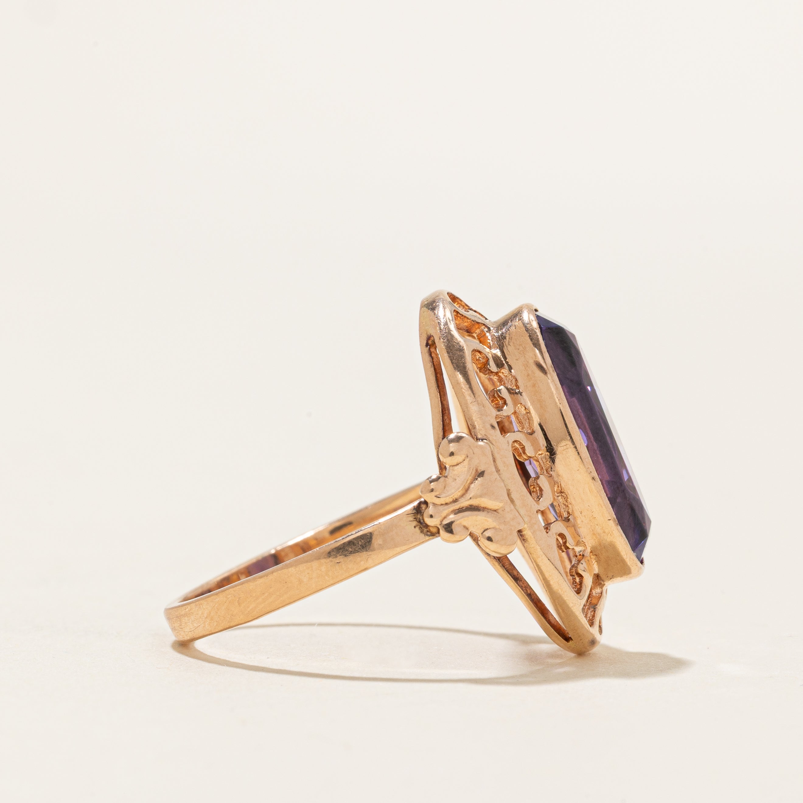 1974 Soviet Hallmarked Synthetic Sapphire Textured Cocktail Ring | SZ 8.5