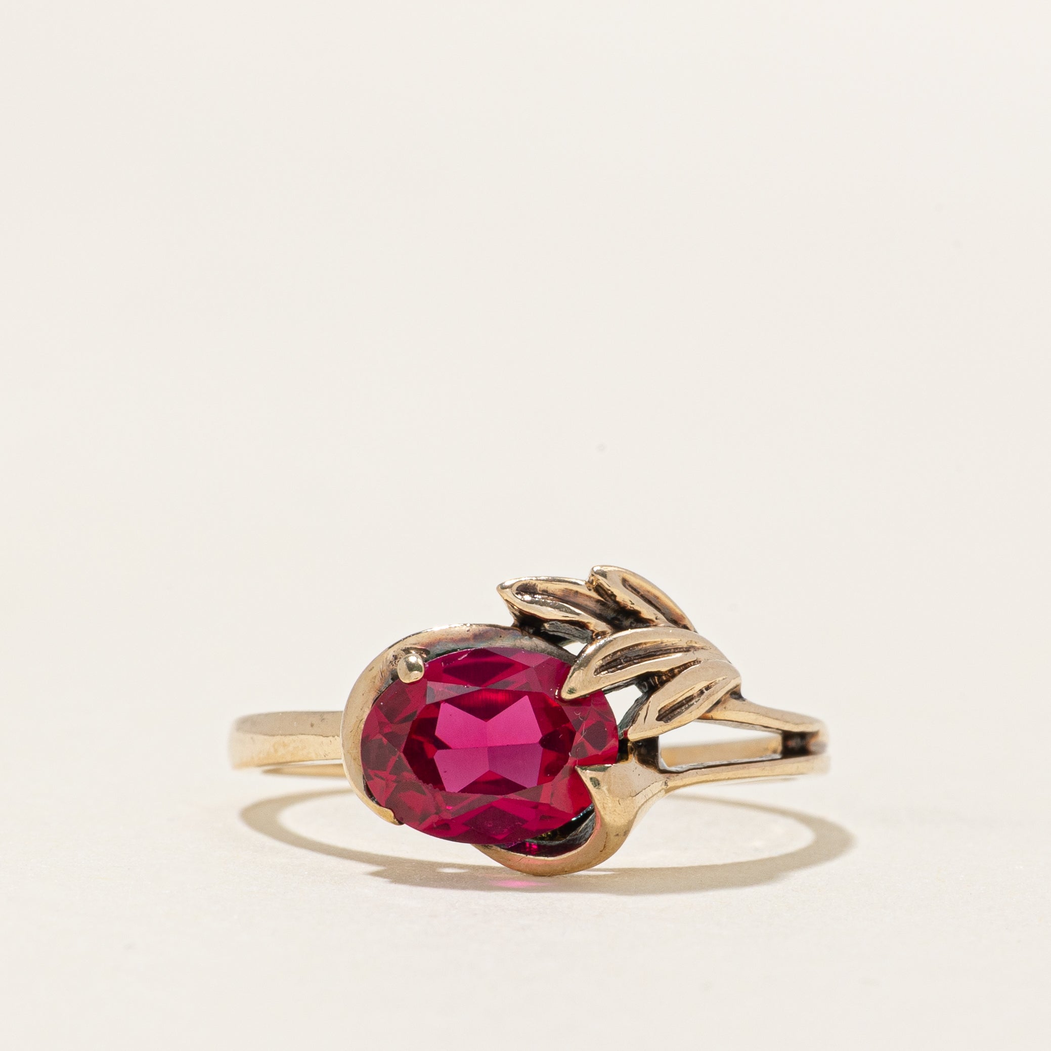 Solitaire Synthetic Ruby Leaf Ring | 1.40ct | SZ 7