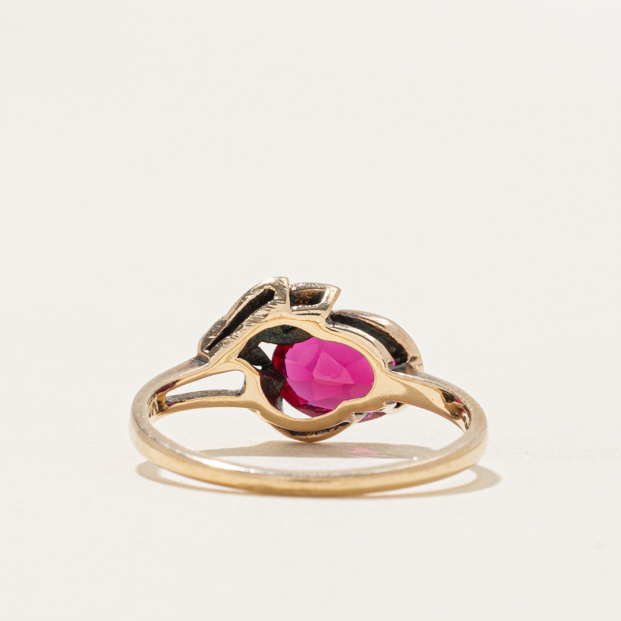 Solitaire Synthetic Ruby Leaf Ring | 1.40ct | SZ 7