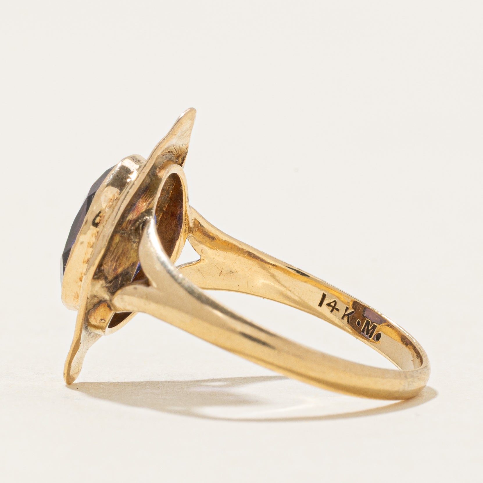 Solitaire Synthetic Sapphire Engraved Cocktail Ring | 2.00ct | SZ 6