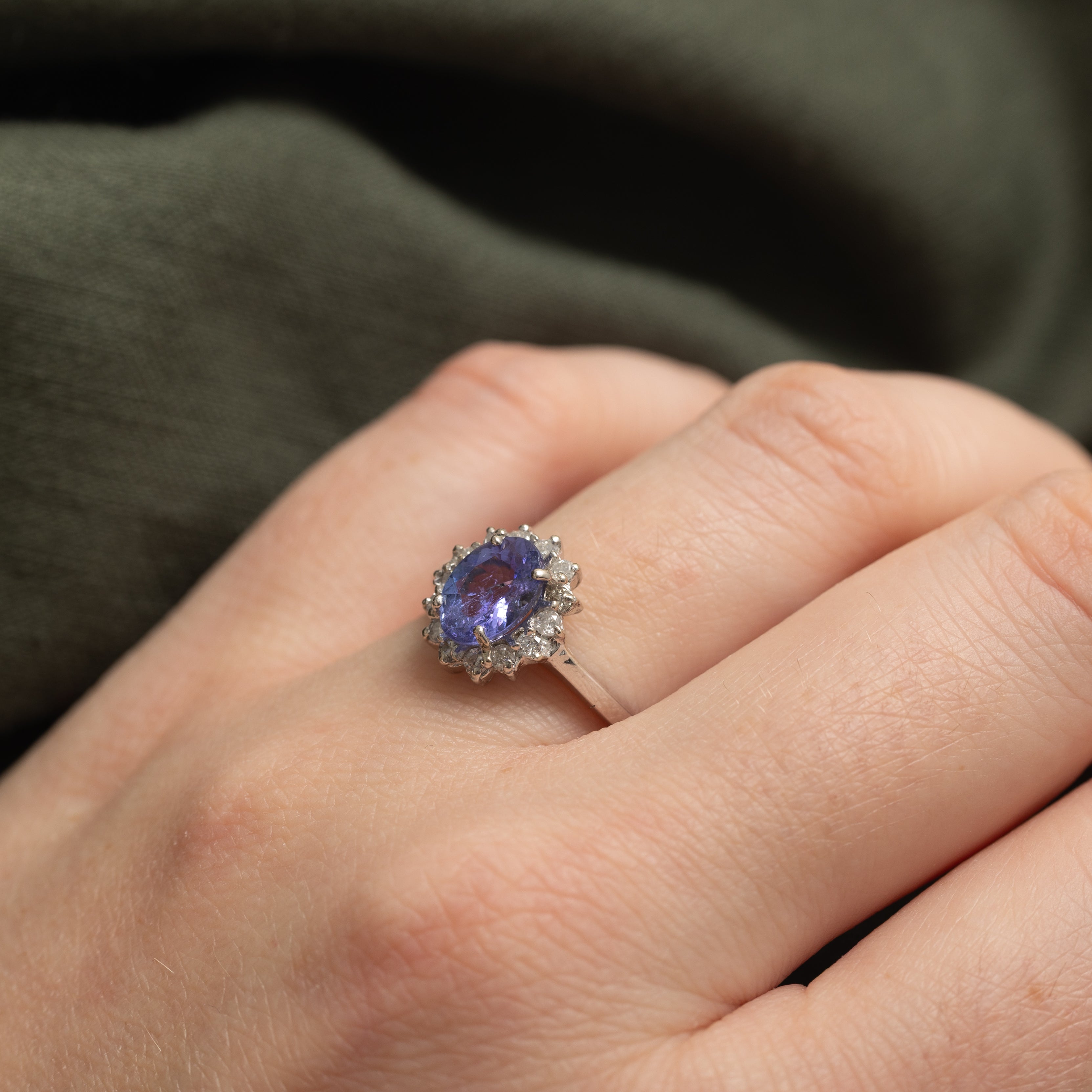 Oval Cut Tanzanite & Diamond Petal Halo Ring | 1.22ct, 0.28ctw | SZ 6.25