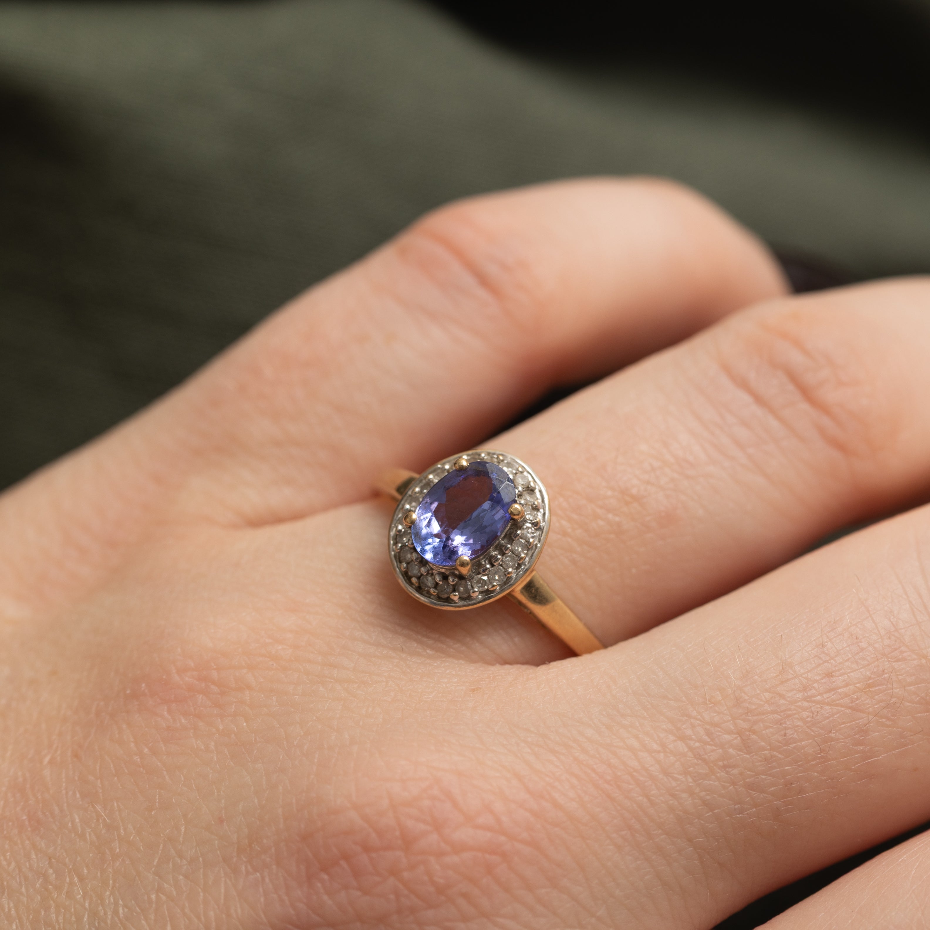 Oval Cut Tanzanite & Diamond Halo Ring | 0.95ct, 0.11ctw | SZ 9.25