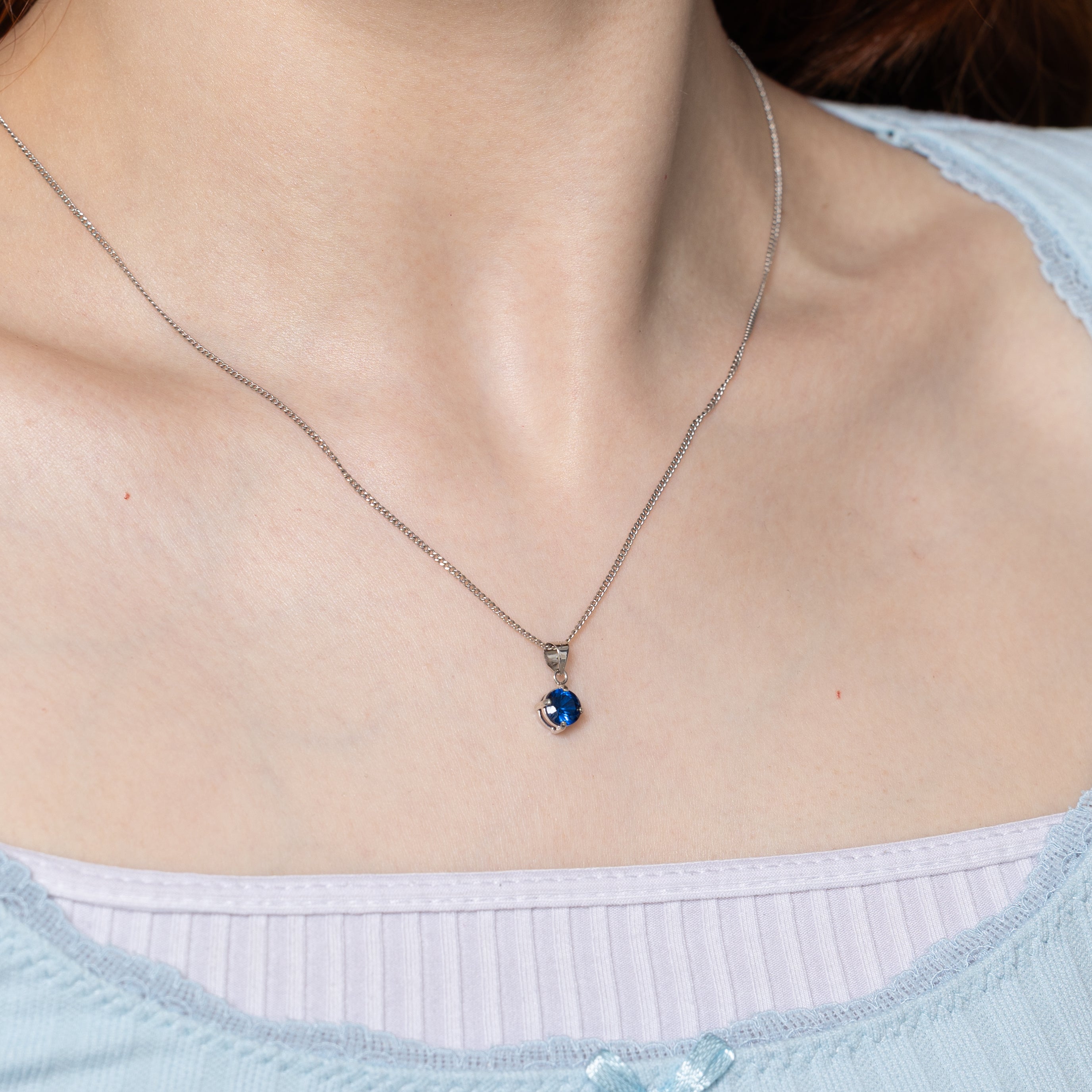 Basket Set Synthetic Sapphire Pendant | 0.72ct