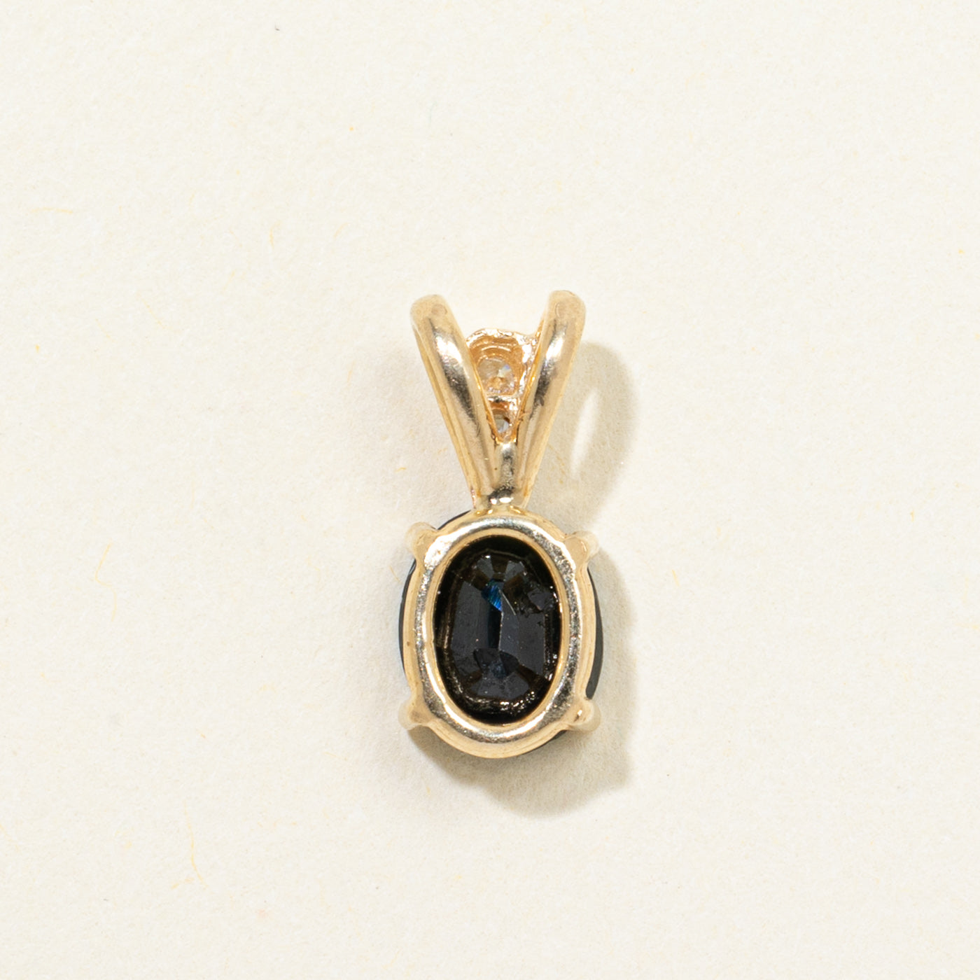 Oval Cut Sapphire & Diamond Pendant | 1.41ct, 0.06ctw