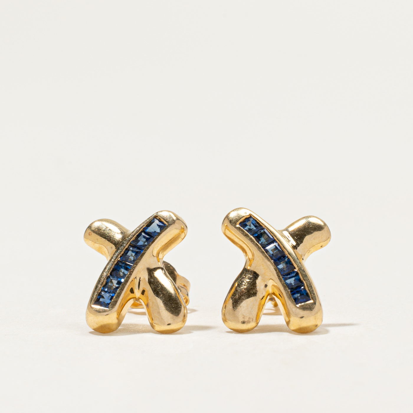 18k Sapphire X Stud Earrings | 0.26ctw